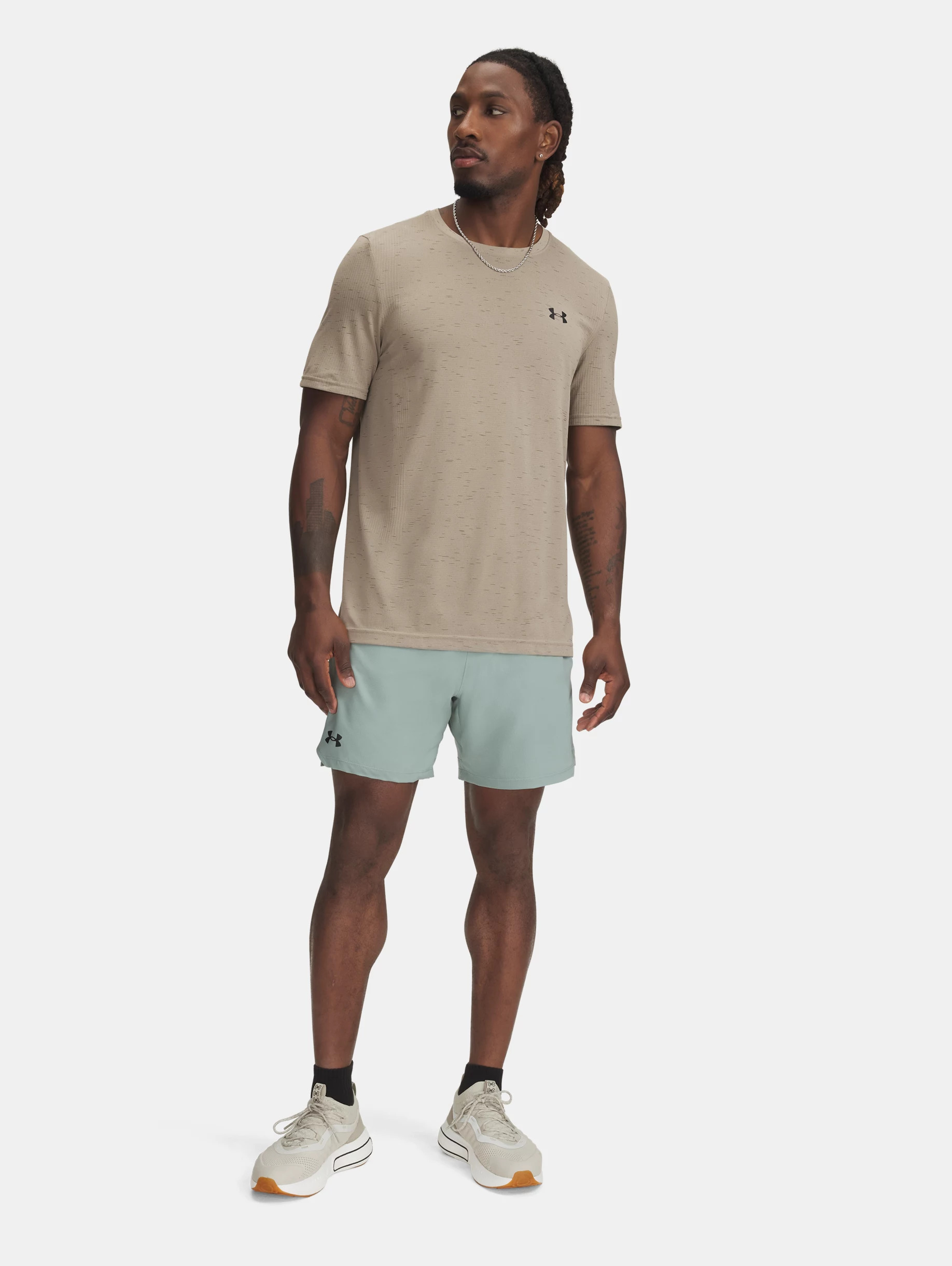 UA Vanish Woven - 3