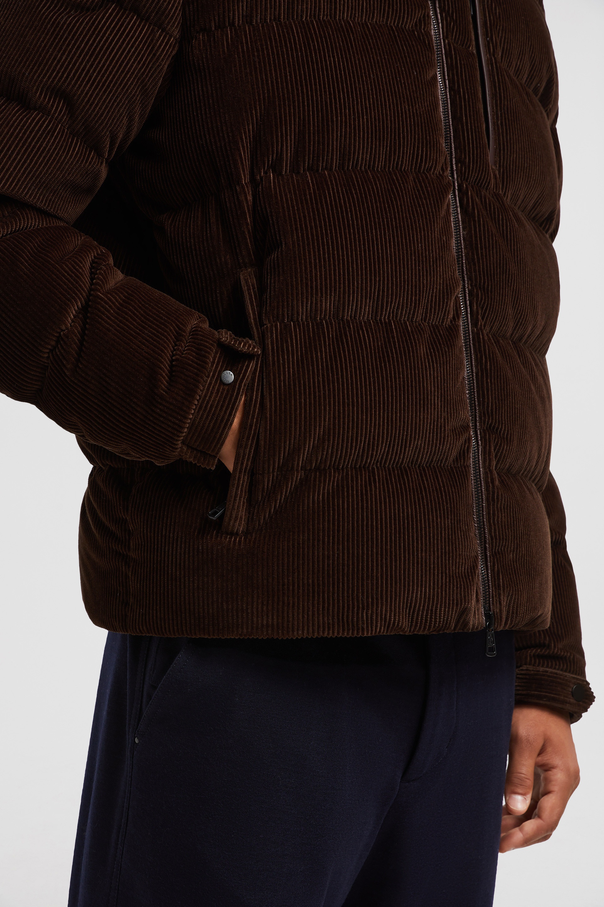 Vederna Corduroy Short Down Jacket - 6