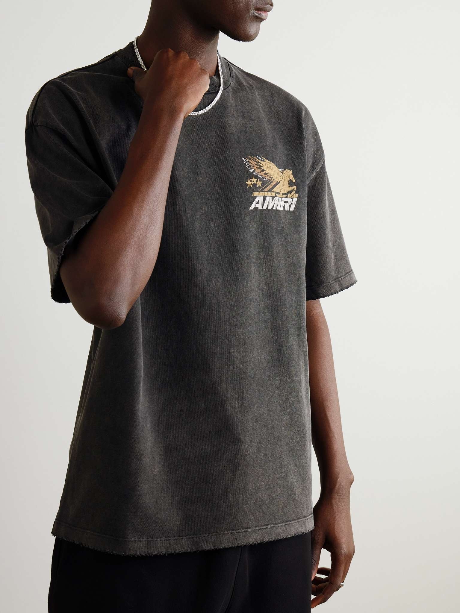 【AMIRI】 VINTAGE PEGASUS OVERSIZED TEE AMIRI Vintage Pegasus Oversized Distressed Logo-Print Cotton