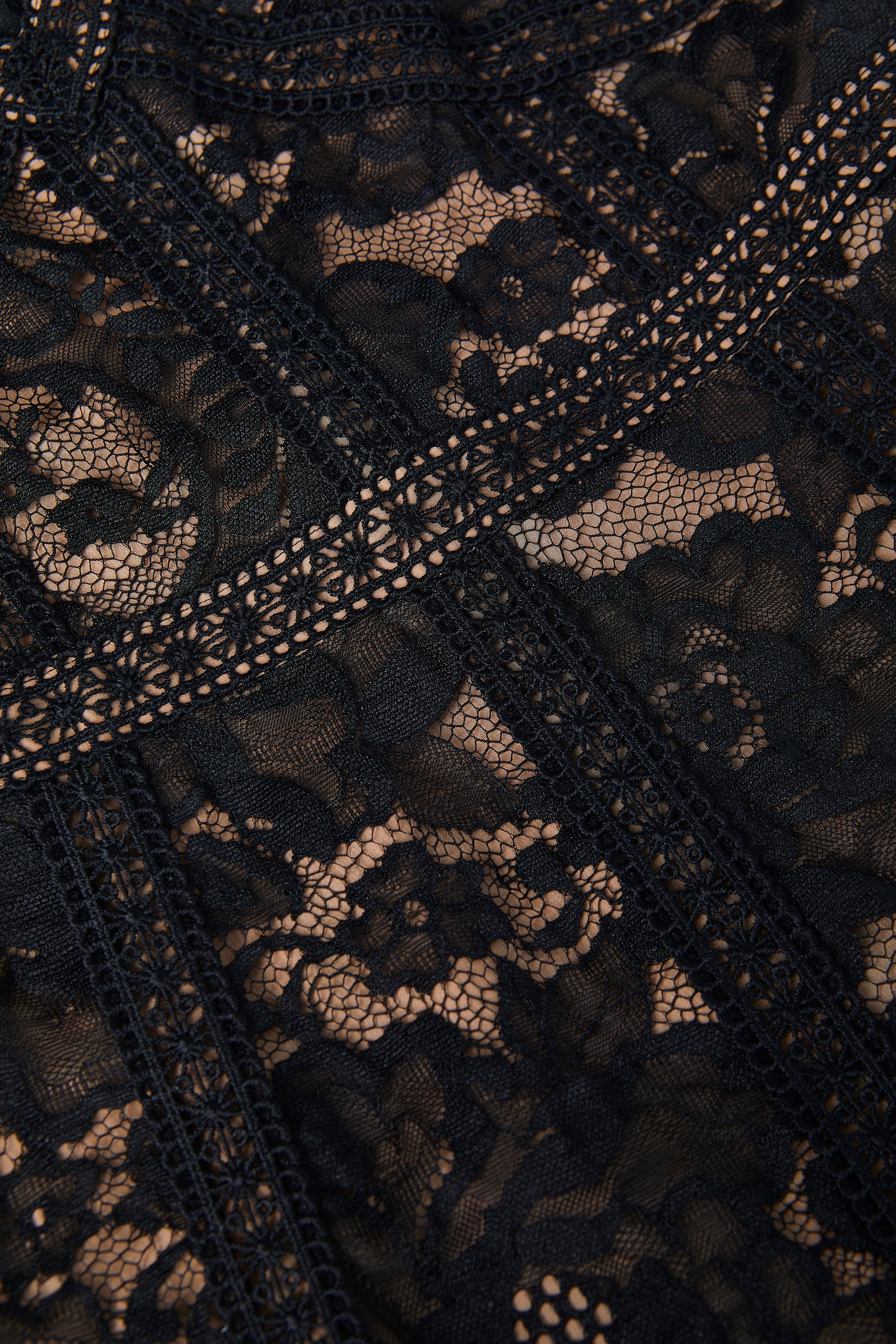 Avignon Lace Maxi Dress - 5