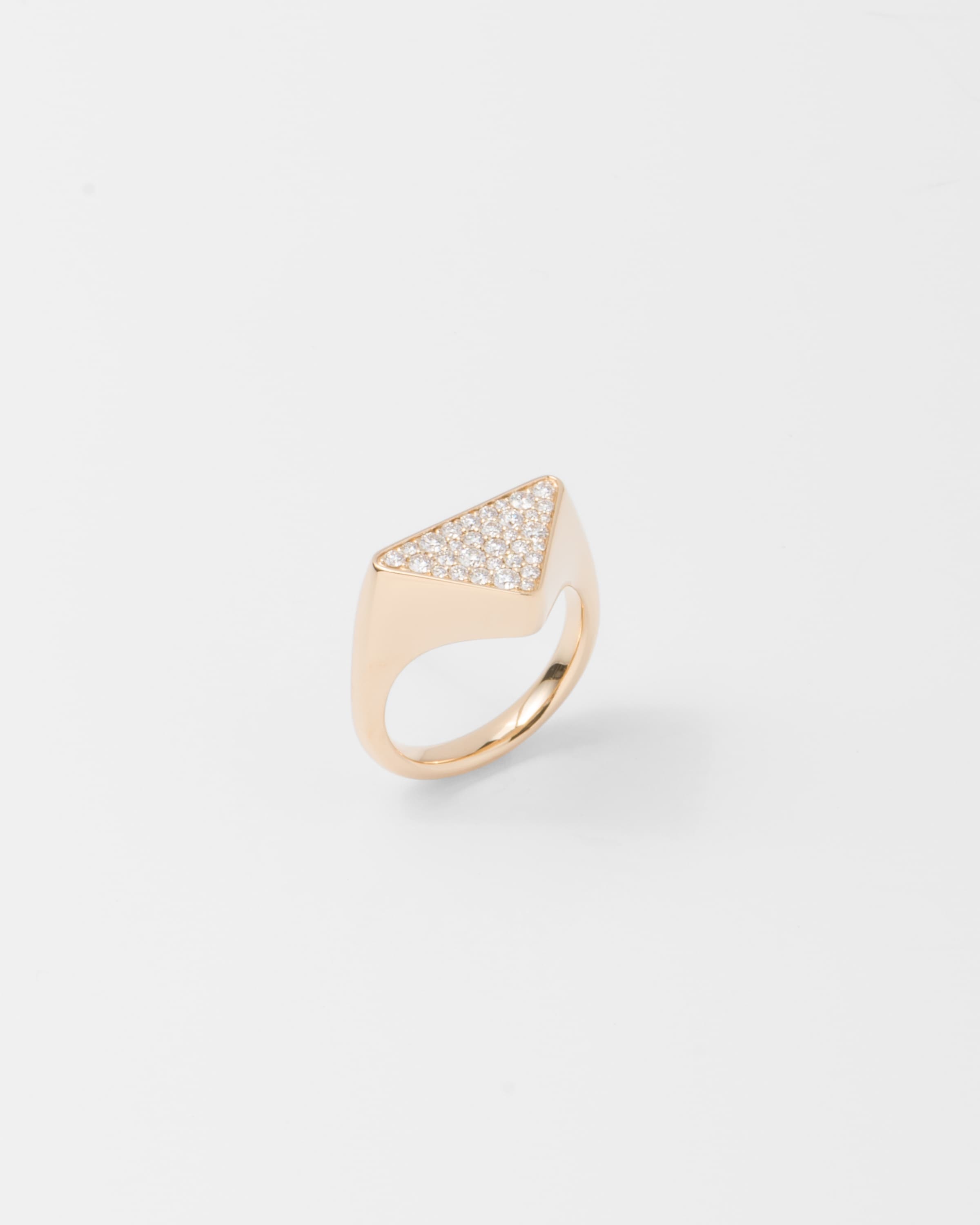 Eternal Gold signet ring in yellow gold with diamonds - 2