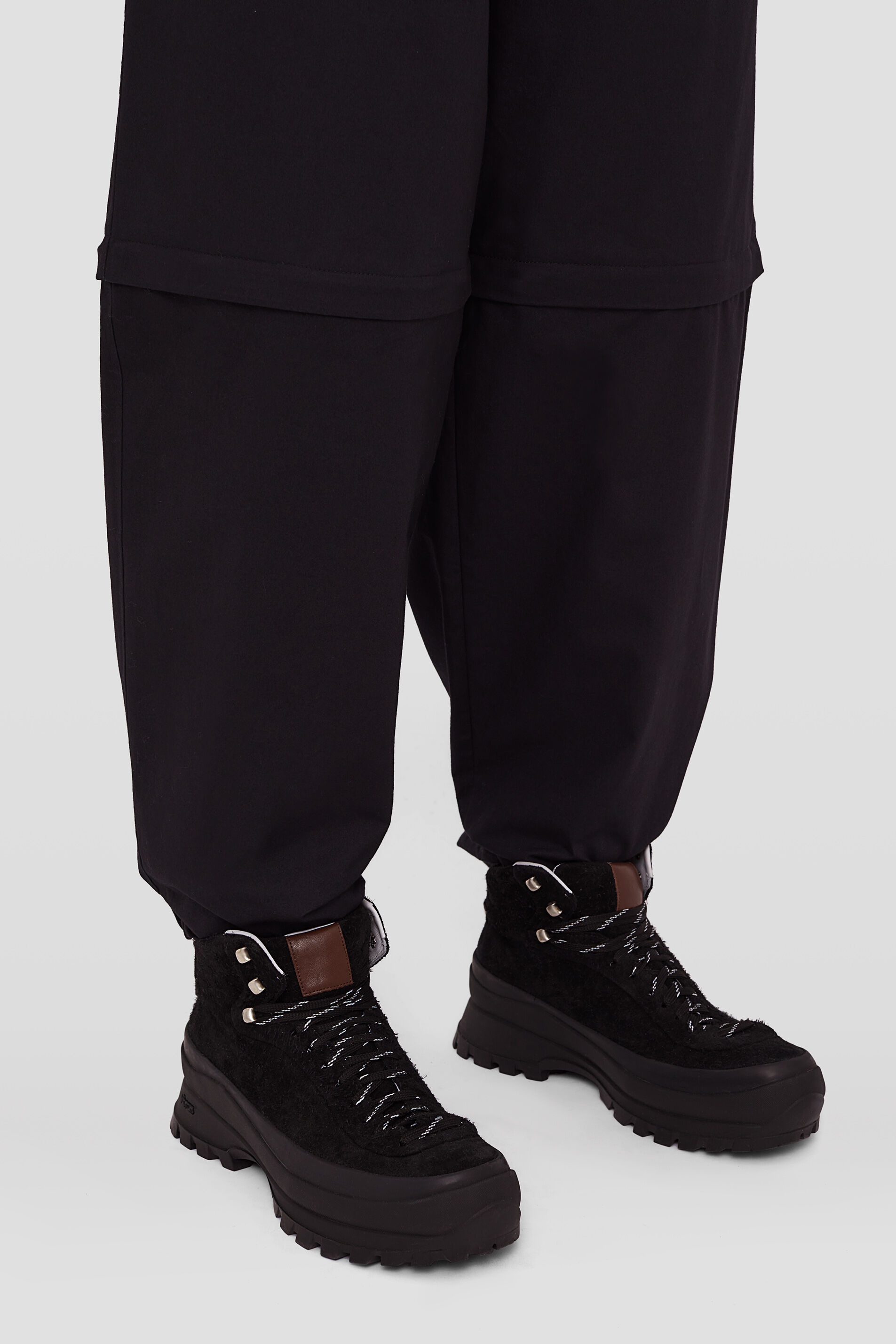 High-Top Shoes - 7
