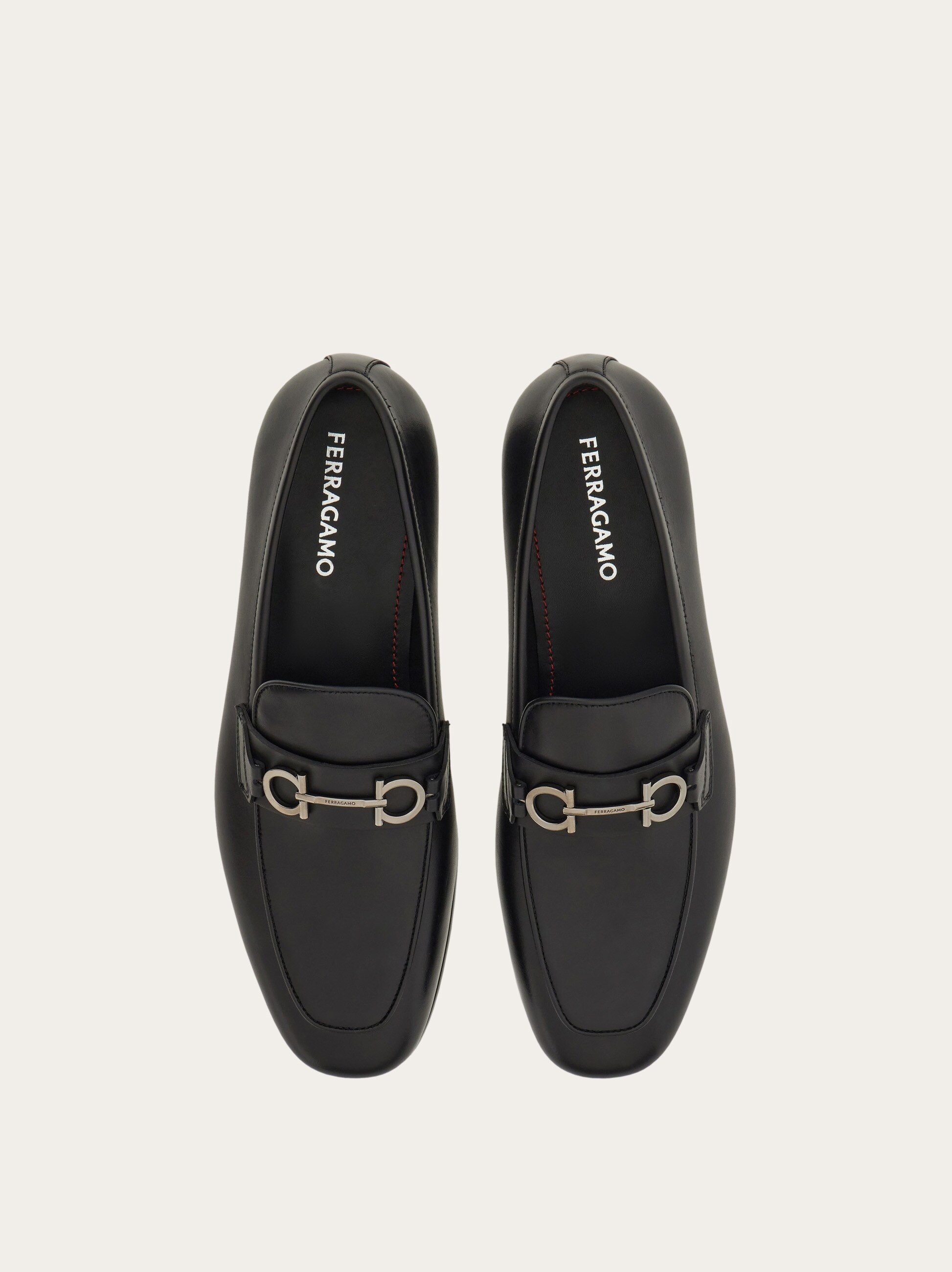 Moccasin with Gancini ornament - 2