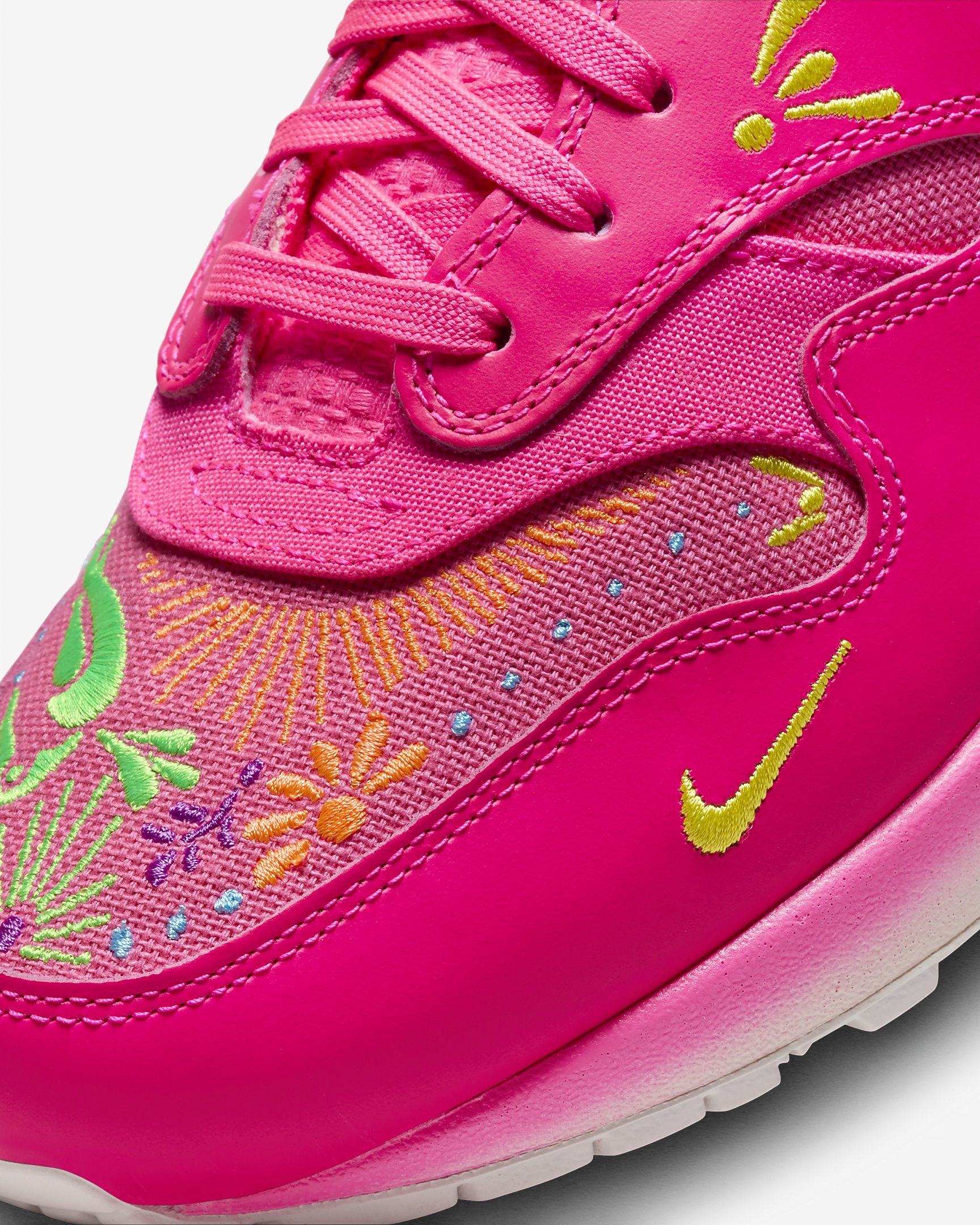Nike Men's Air Max 1 Premium Shoes - 7