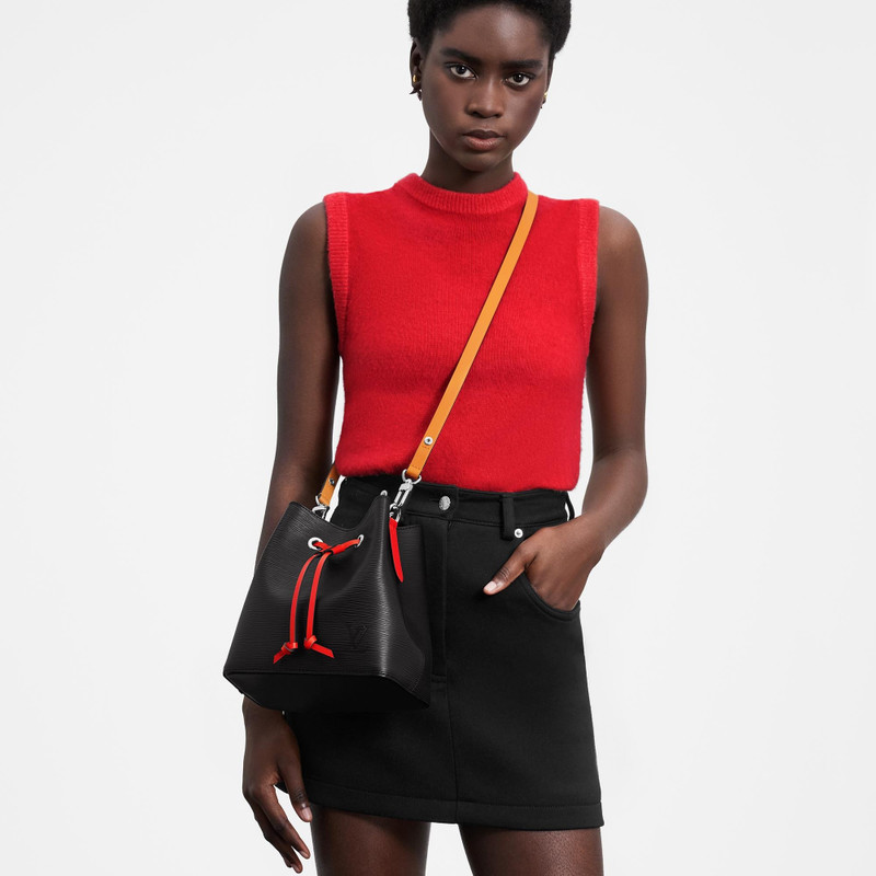 Louis Vuitton NéoNoé BB outlook