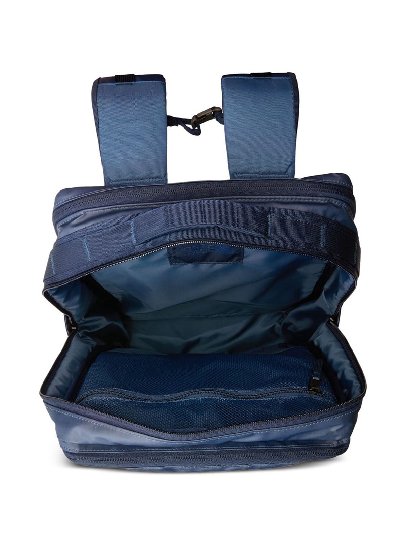 Camp Voyager Daypack padded-panel daypack 3