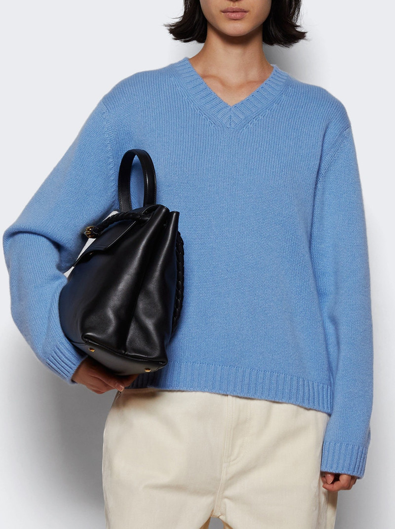 AMIYA Nevia Cashmere Sweater Light Blue outlook