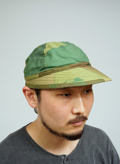 Nigel Cabourn 40's US Army Cap Fade Cloth in Green Camo outlook
