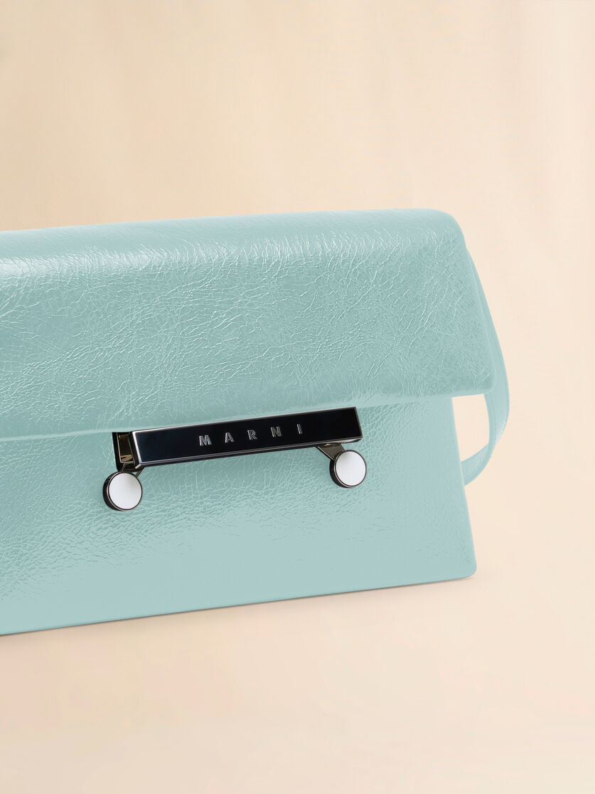 GREEN CRAQUELÉ PATENT LEATHER SMALL ENVELOPE BAG - 4