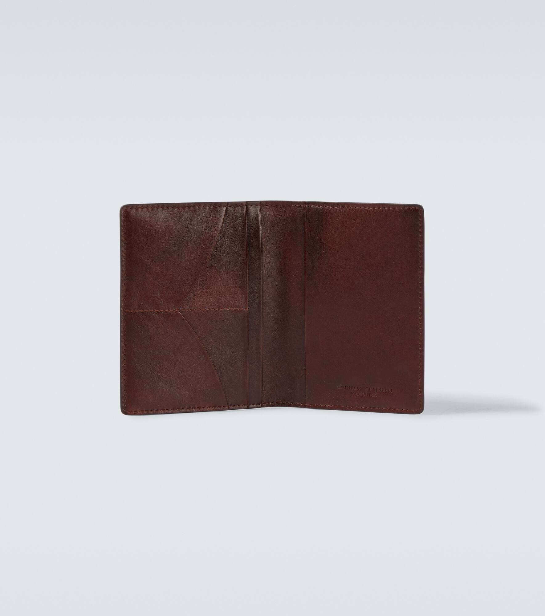 Logo debossed leather bifold wallet - 2