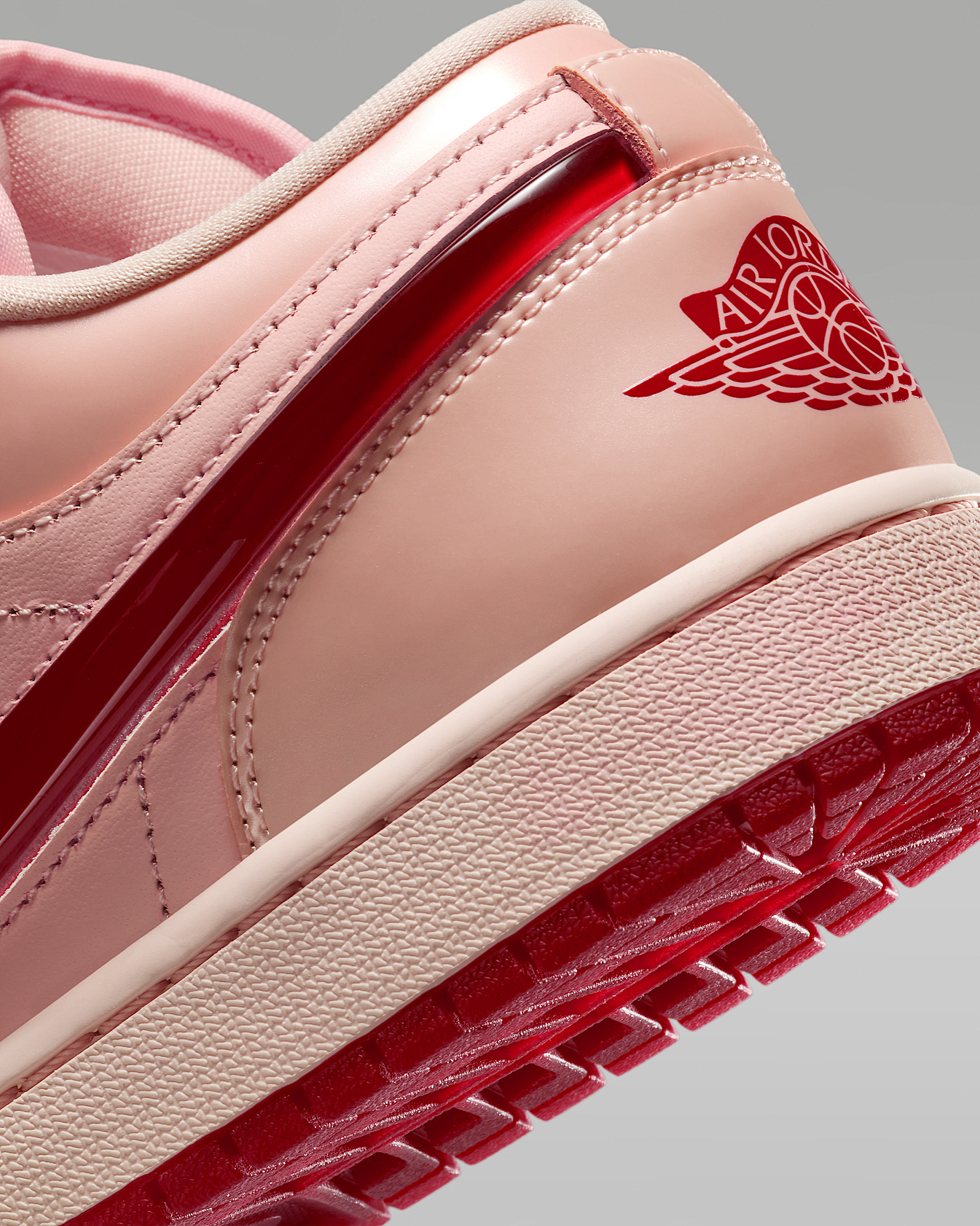 Air Jordan 1 Low SE Women's Shoes - 8
