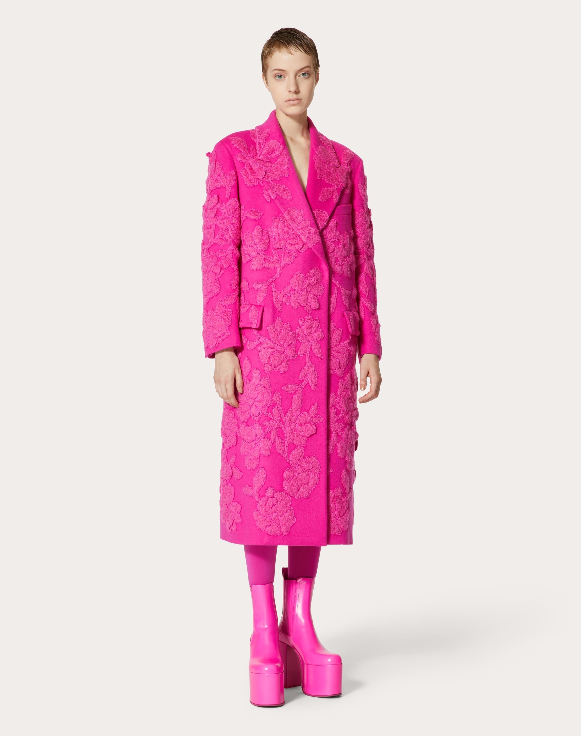 COMPACT DRAP COAT WITH FLORAL EMBROIDERY - 3