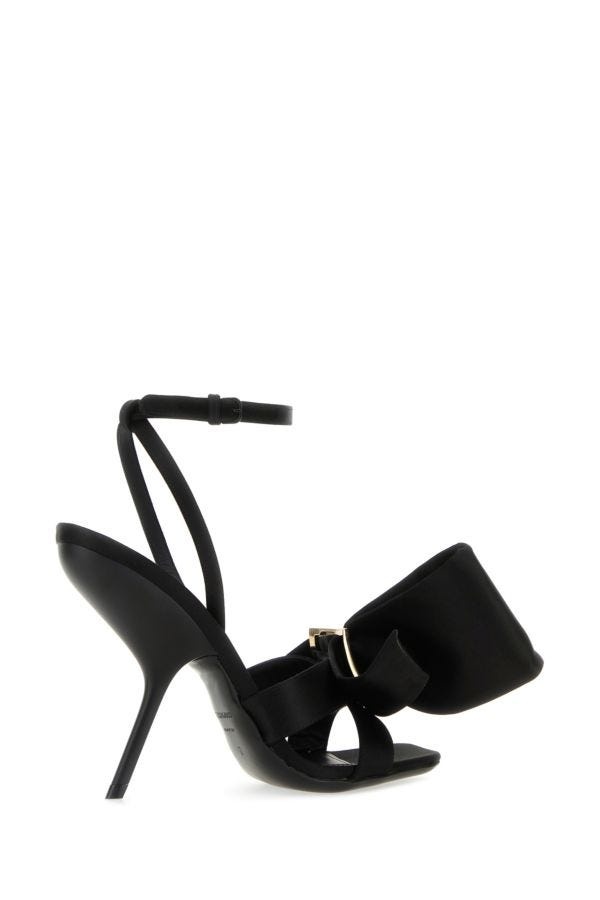 【関税&送料込】Salvatore Ferragamo Black Satin Sandals FERRAGAMO Salvatore Ferragamo Woman Black Satin Sandals