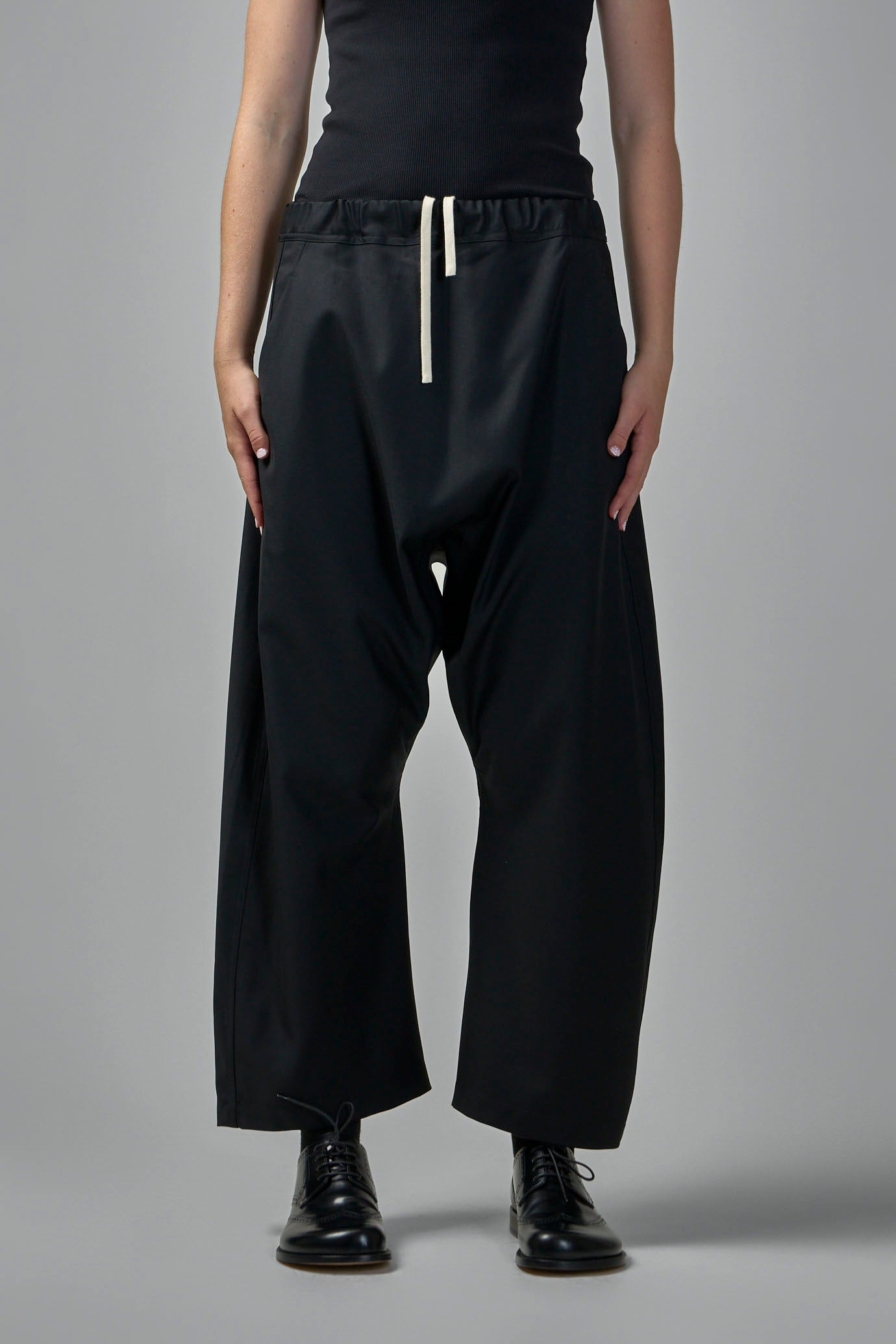 Relaxed Extra Low Crotch Pants - 3