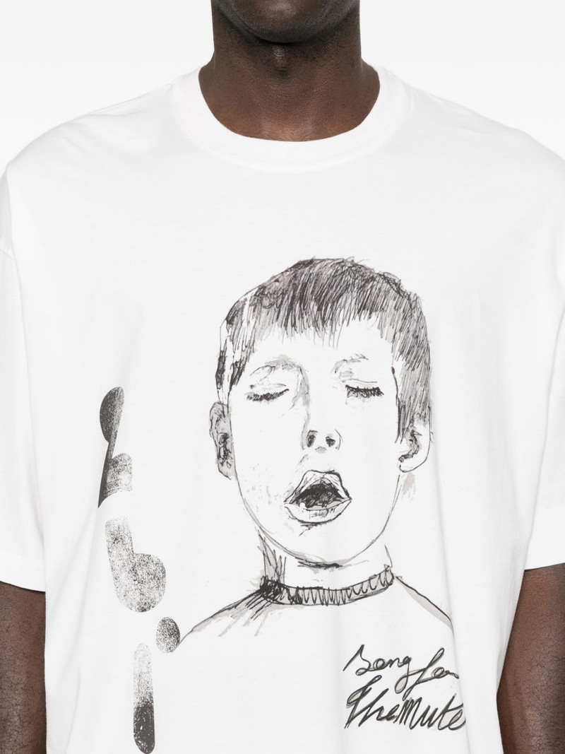 Yawning Kid T-shirt 5