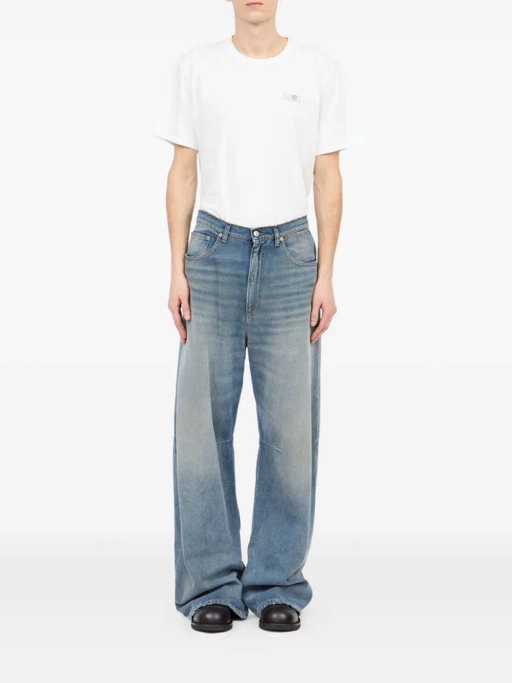 Frayed Hem Jeans - 2