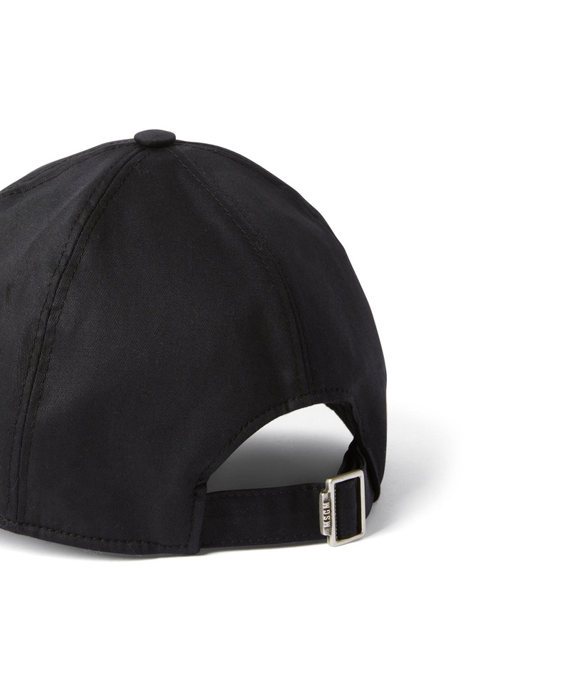 MSGM Baseball cap with embroidered logo outlook