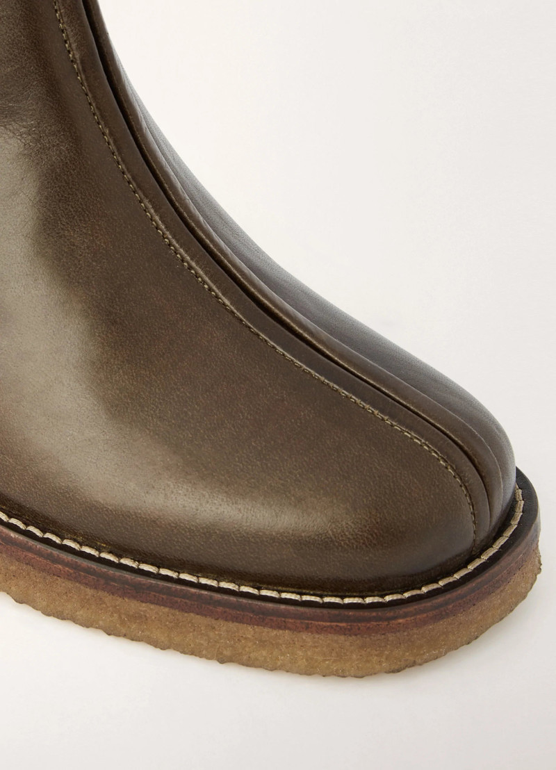 WOMEN PIPED HEELED BOOTS
VEGE TANNED LTH 3