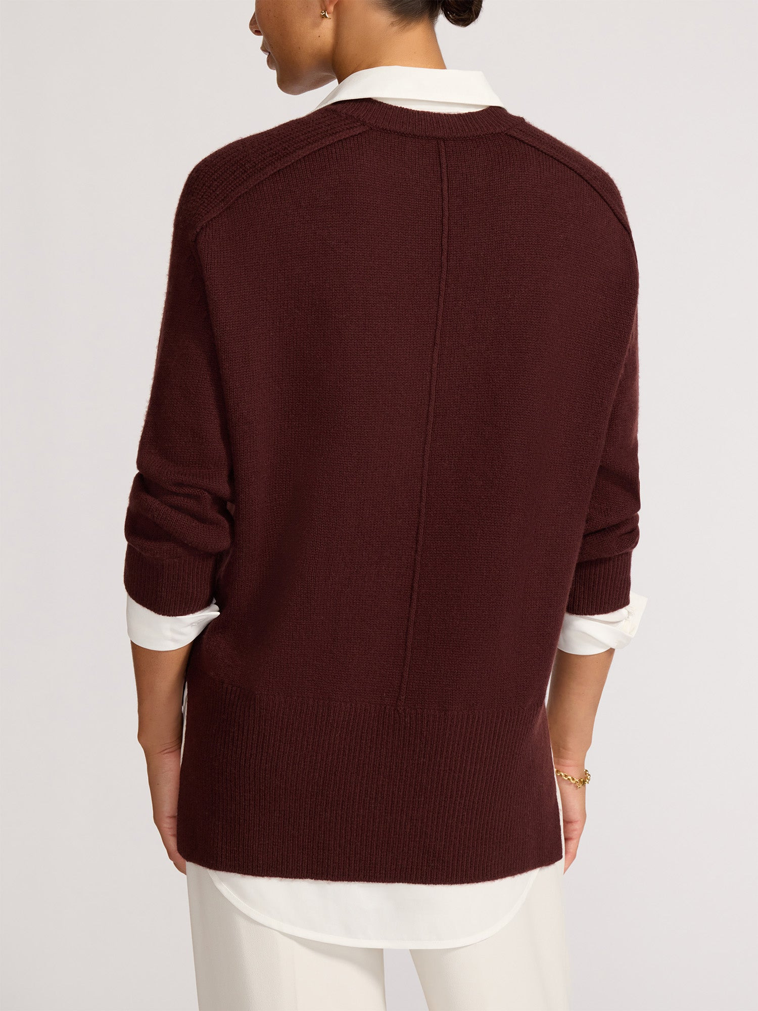 The Looker Layered V-Neck - 4