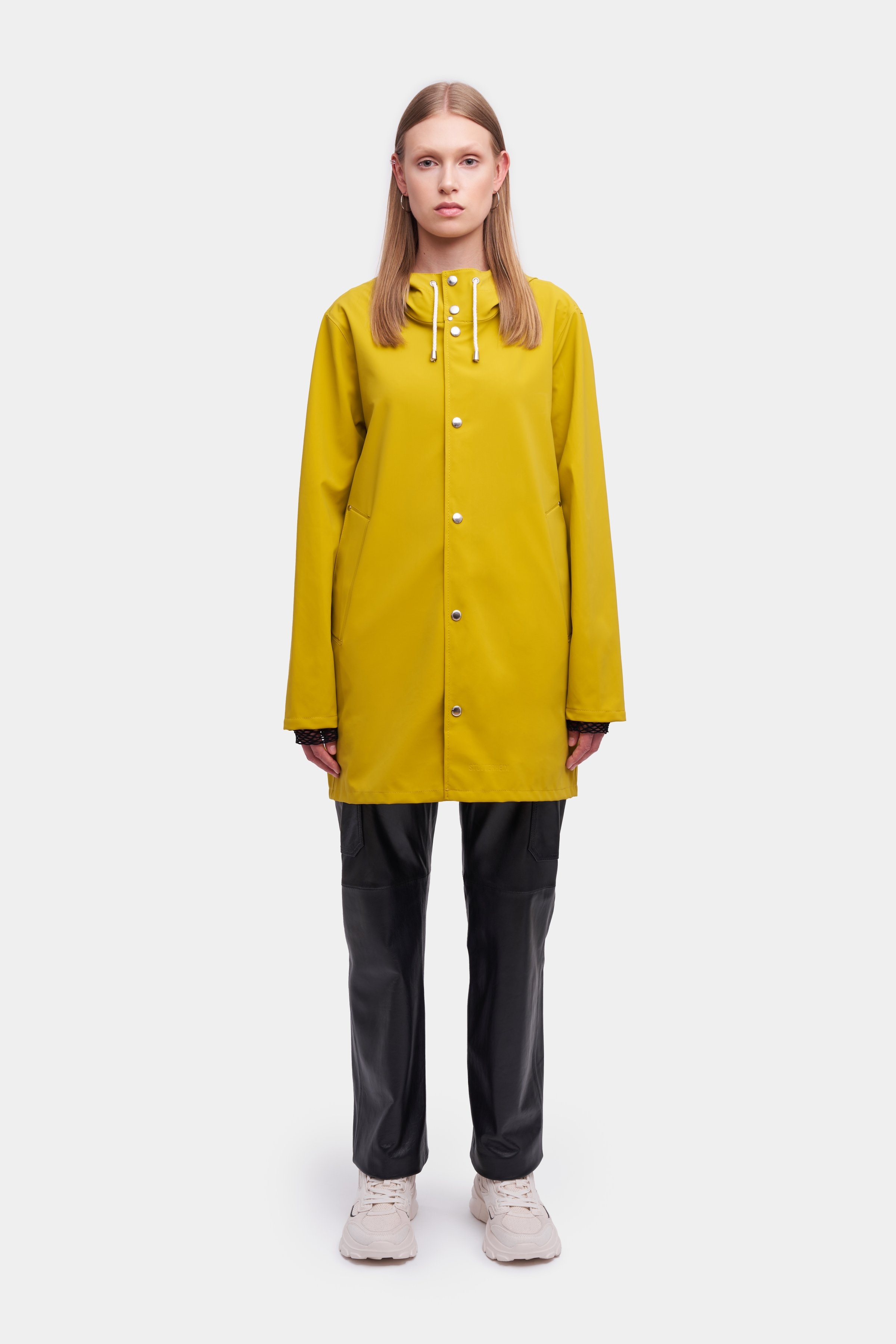 Stockholm Lightweight Matte Raincoat Gold - 2