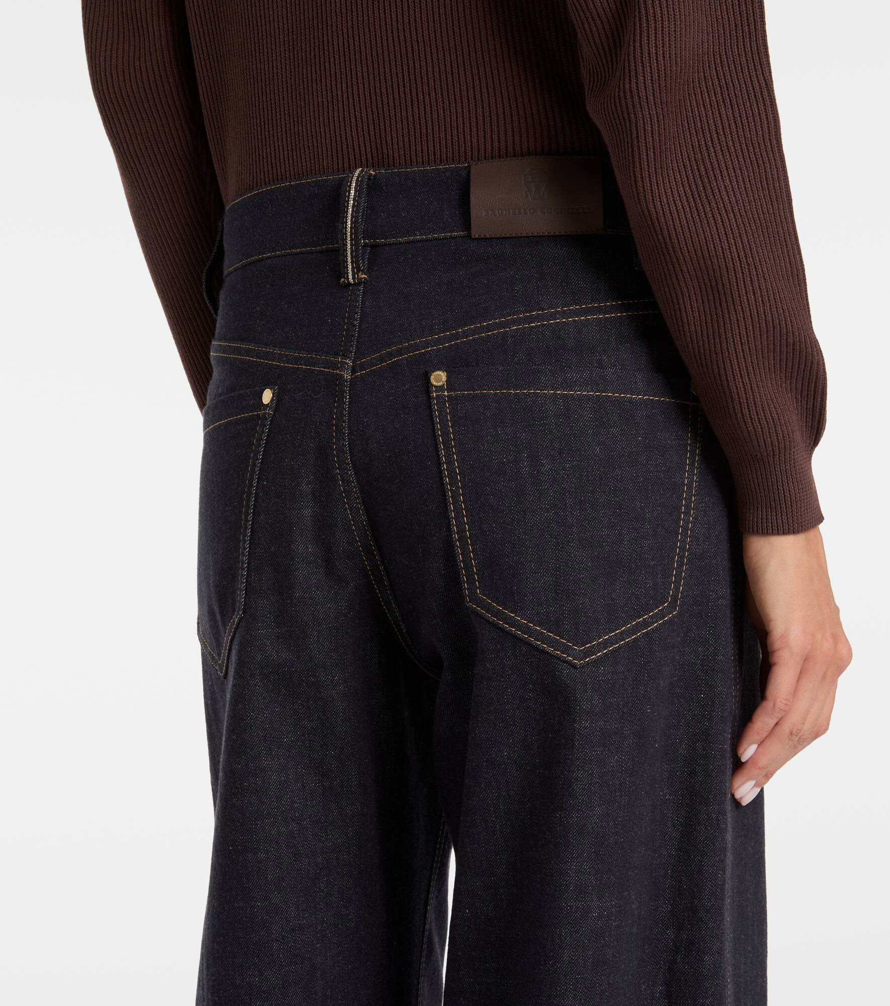 Mid-rise wide-leg jeans - 6