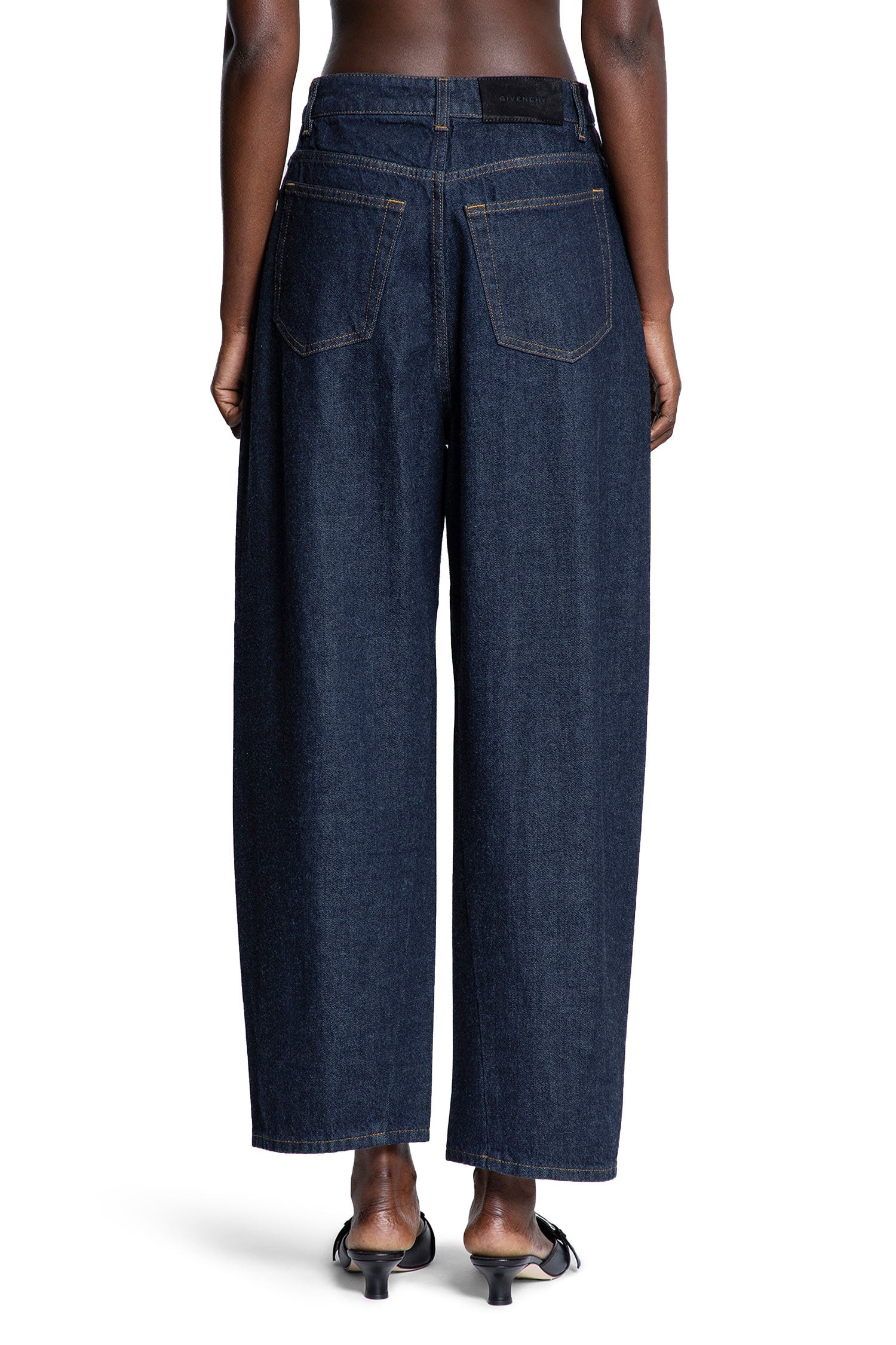 Cocoon-Pants-In-Raw-Denim - 4