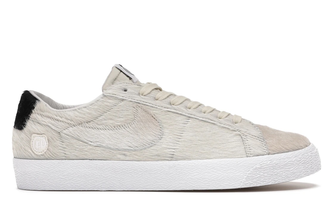 Nike SB Blazer Low Medicom Toy (2020) - 1