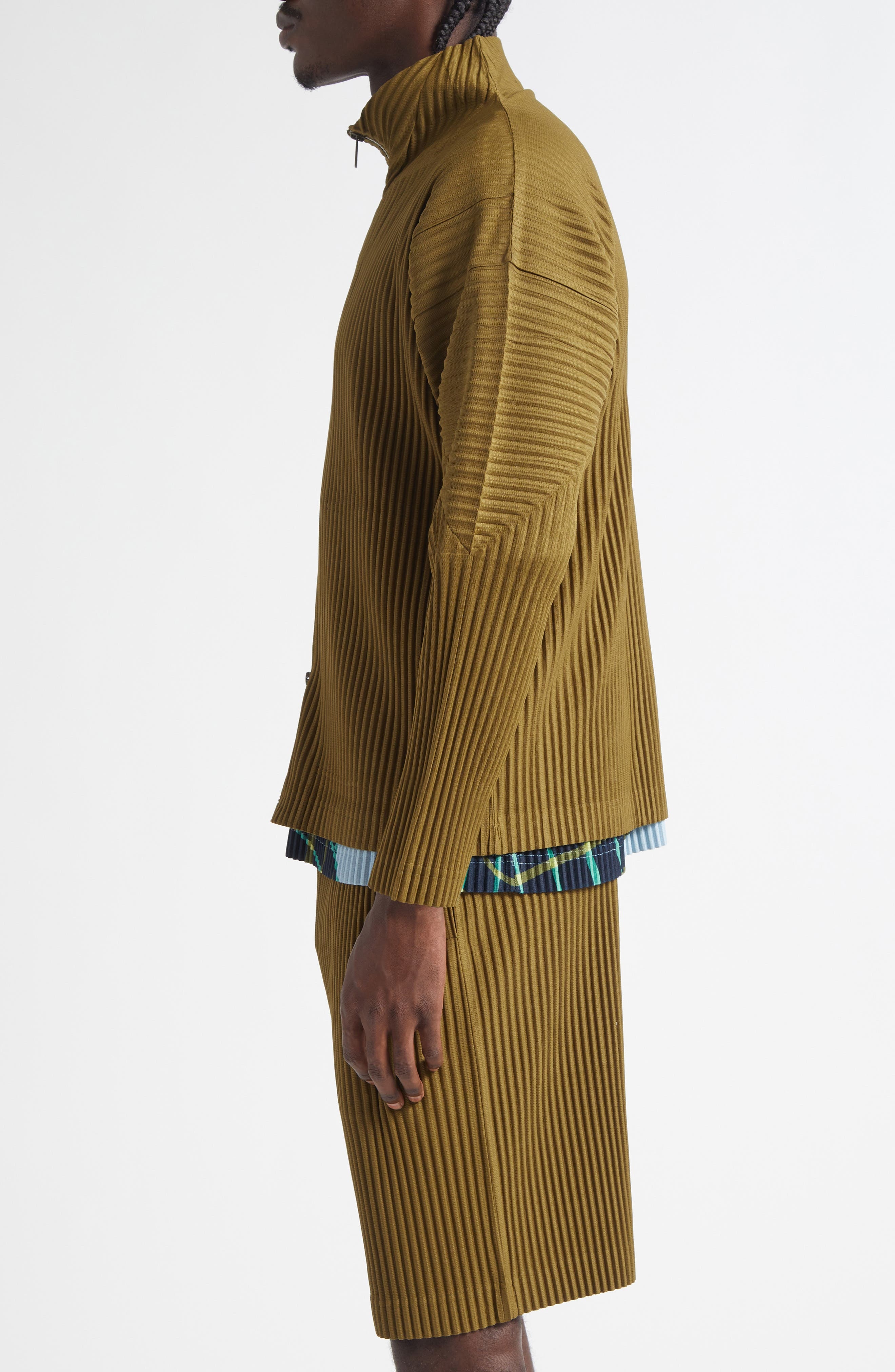 Homme Plissé Issey Miyake Monthly Colors Pleated Full Zip Jacket in Olive Khaki at Nordstrom - 4