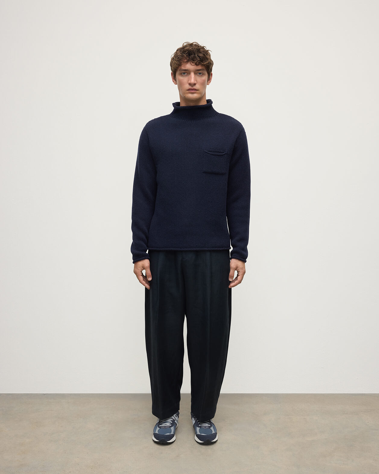 Navy Cashmere Turtleneck Jumper - 2