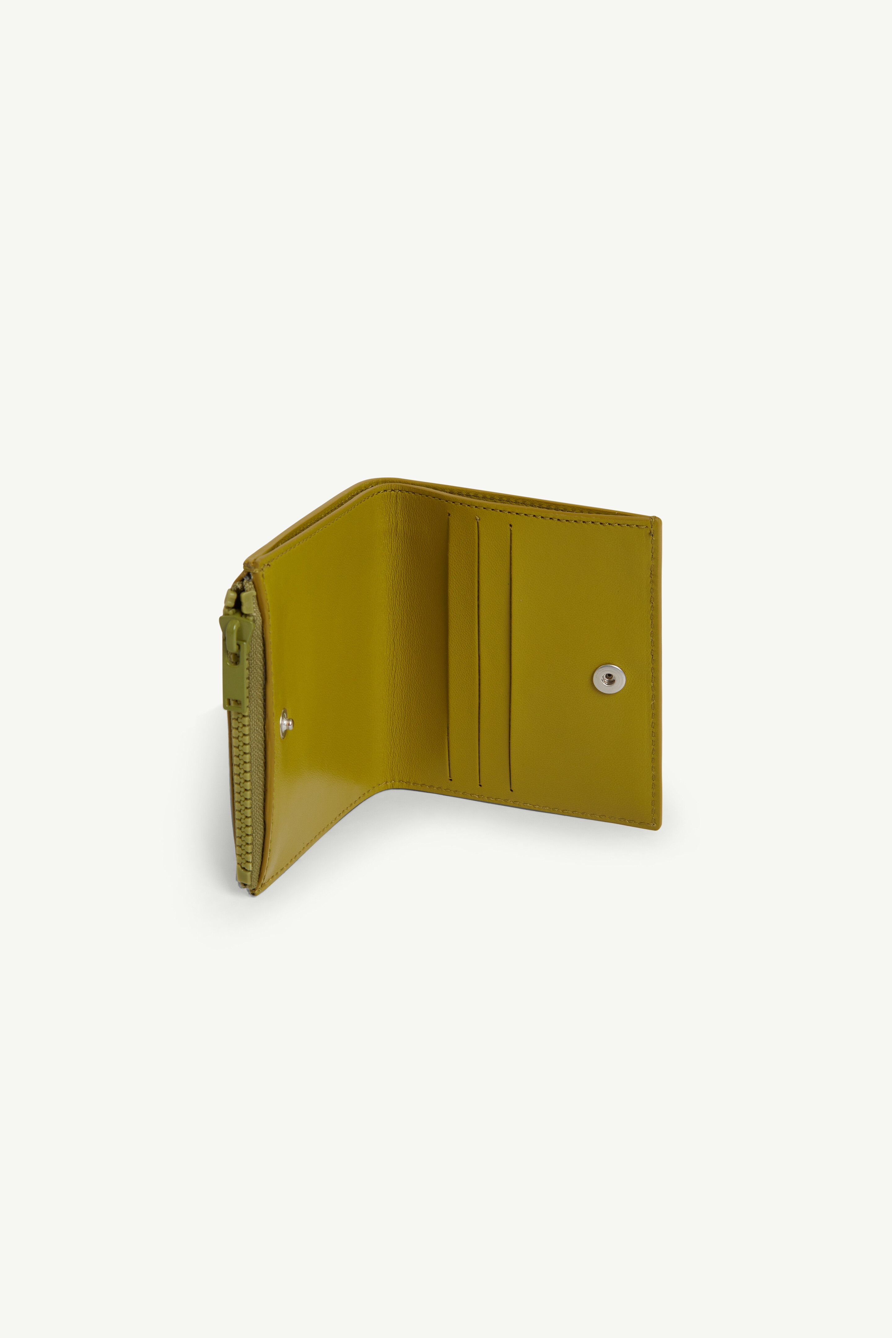 Zip-around wallet - 3