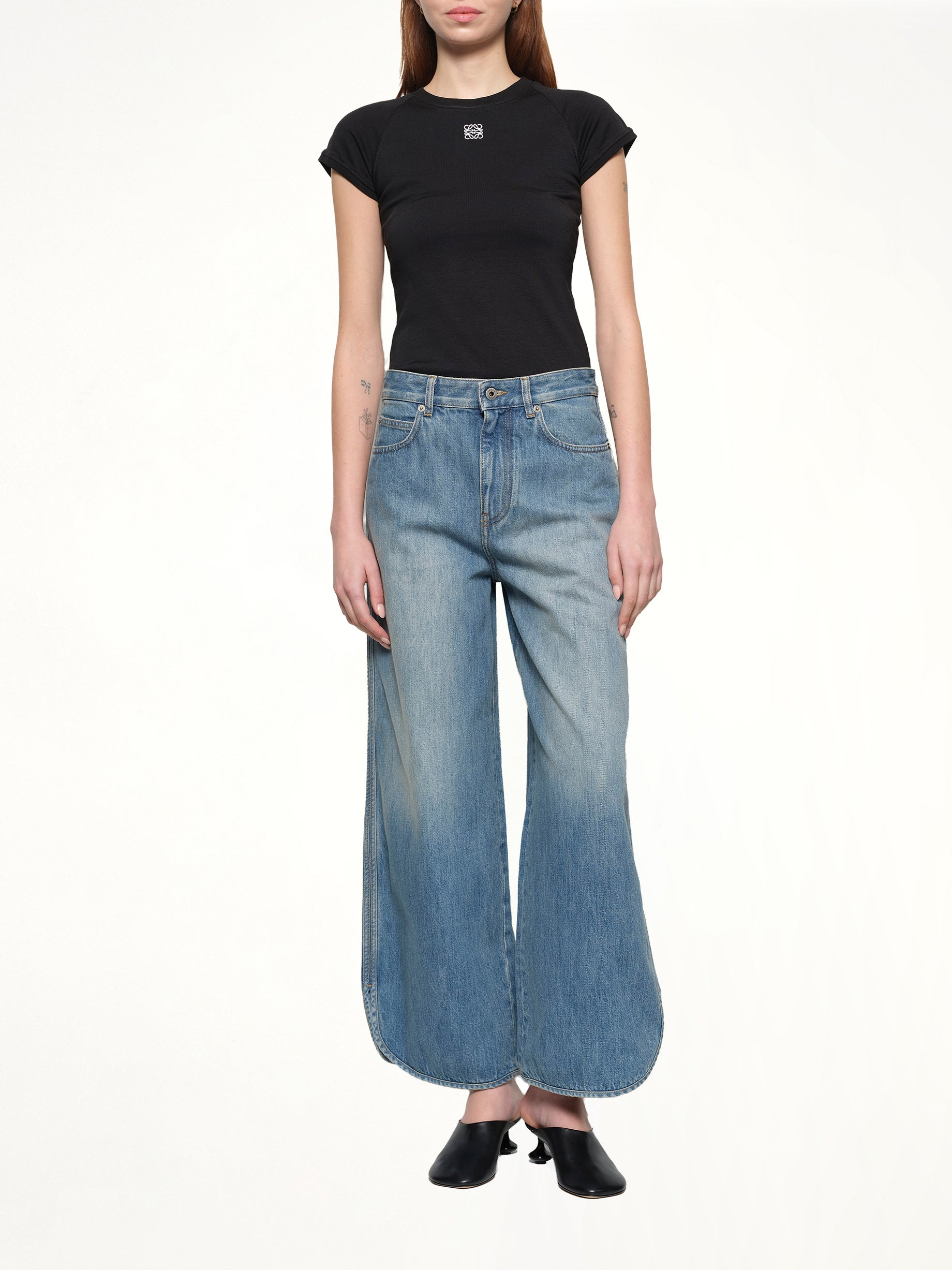 Loose-Leg Jeans AF in Denim Blue - 4
