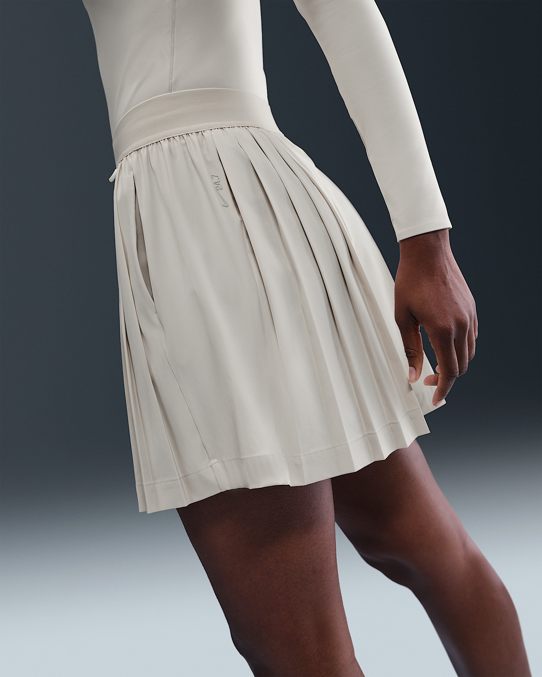 Nike 24.7 PerfectStretch Women's Dri-FIT High-Waisted Loose Pleated Skort - 3