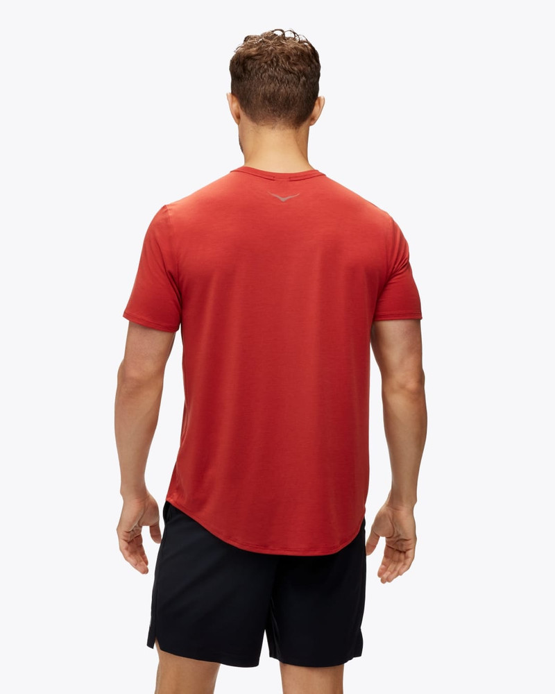 HOKA Men's Essential Tee outlook