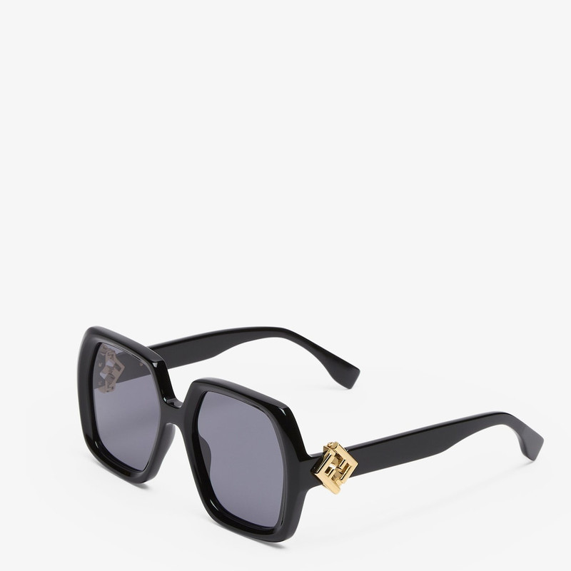 FENDI FF Diamonds outlook