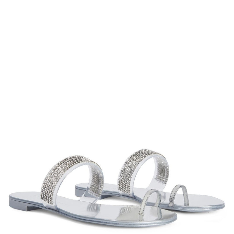 Erwan Flat 3