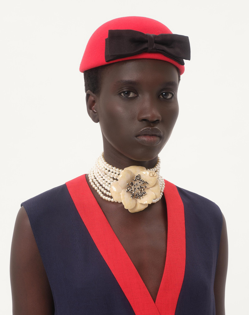 Valentino FLEUR LUMINEUSE NECKLACE IN METAL, ENAMEL, PEARLS AND FABRIC outlook