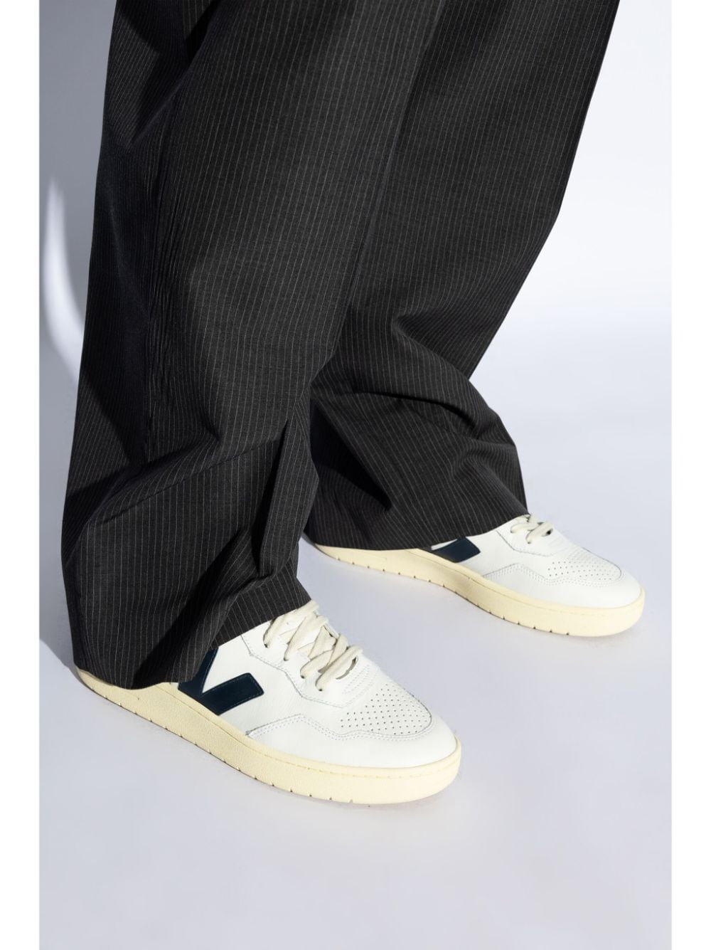 V-90 sneakers - 2