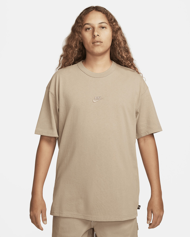 Nike Sportswear Premium Essentials Men's T-Shirt 1