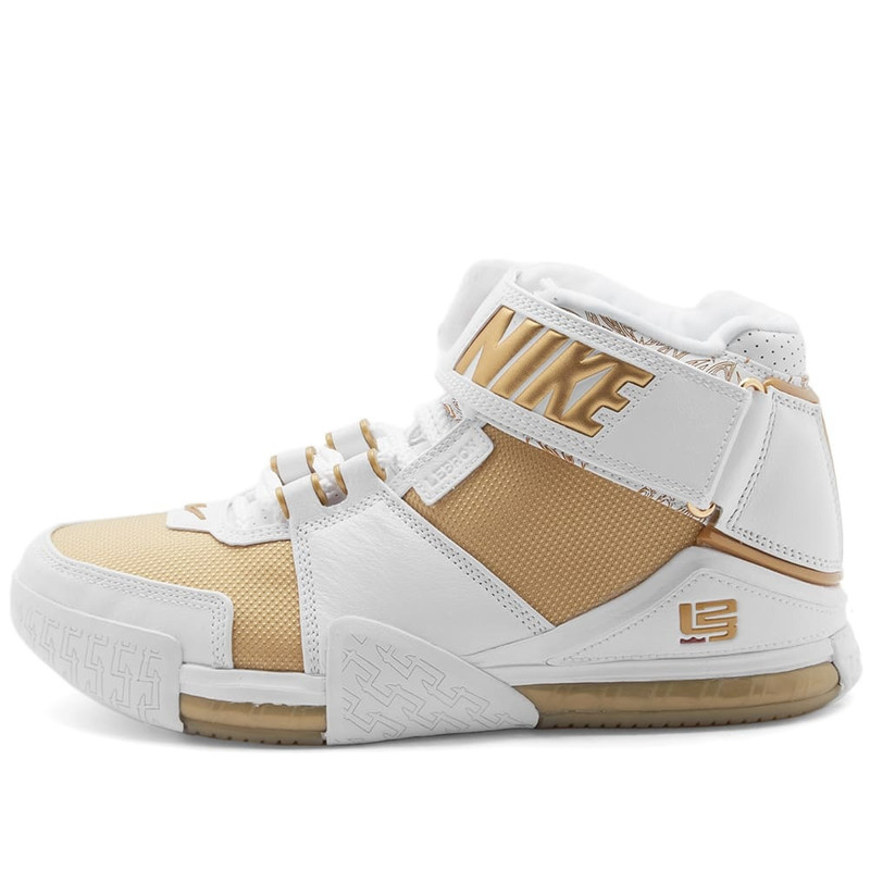 Nike Nike Zoom Lebron II outlook