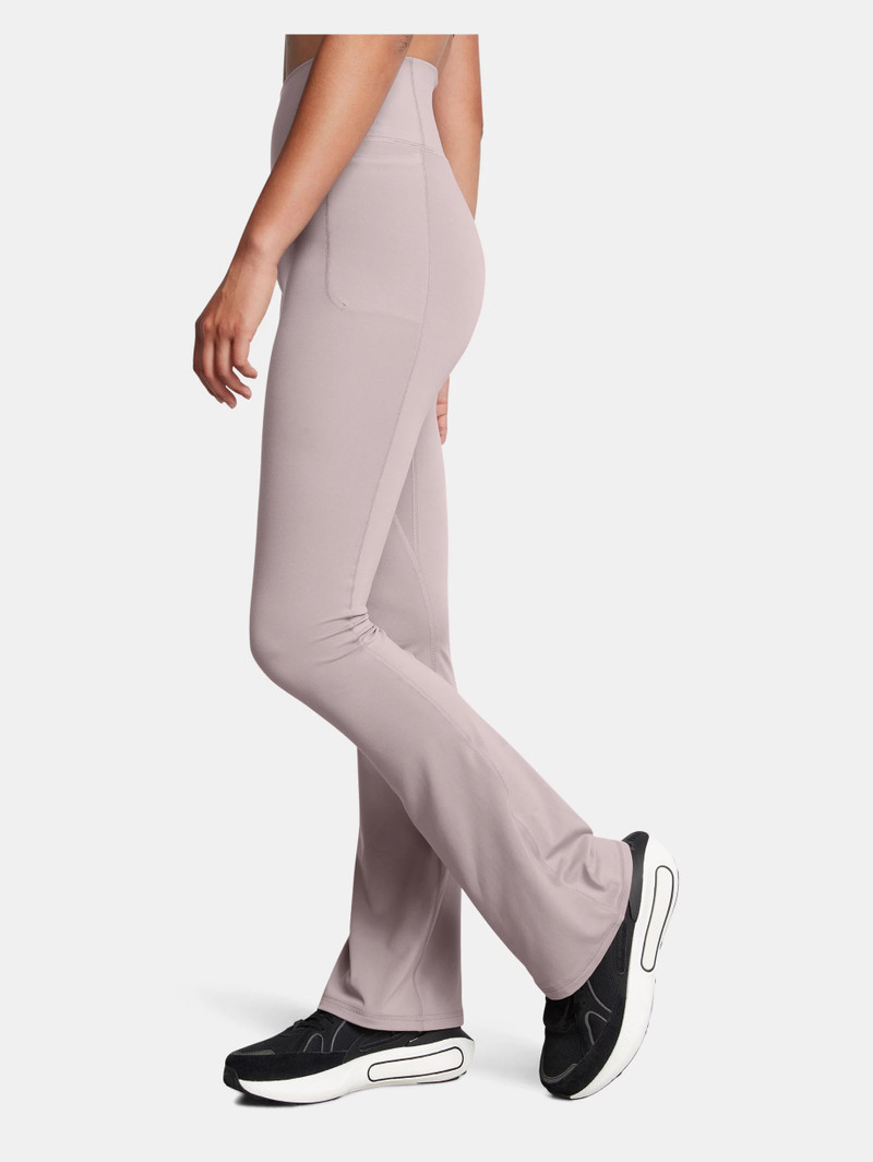 Under Armour Women's UA Meridian Flare Pants outlook