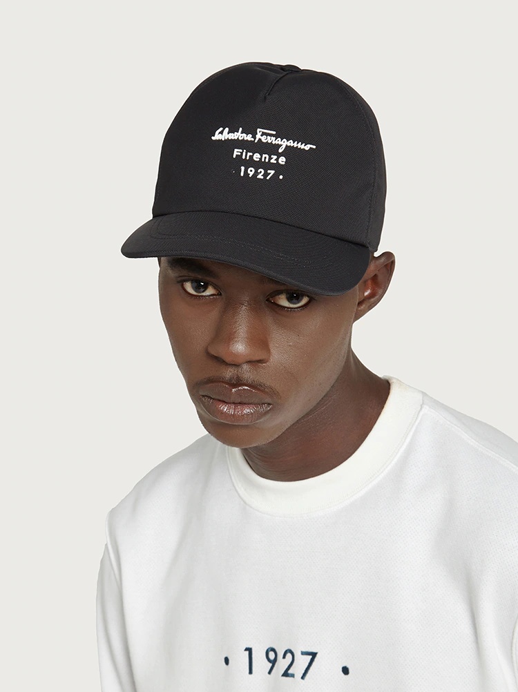BASEBALL CAP WITH SIGNATURE - 6