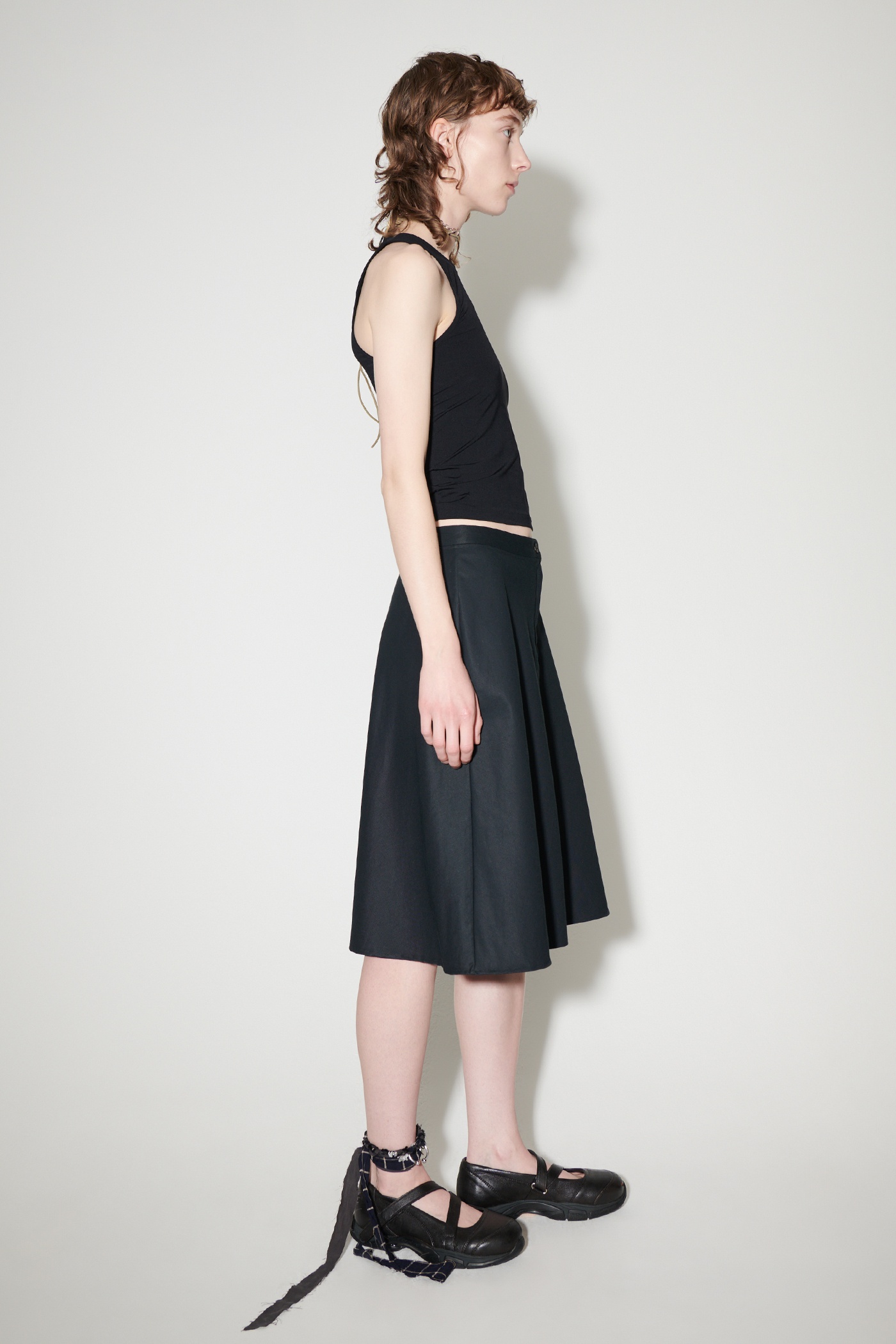 Curtain Skirt Deluxe Black Exquisite Wool - 3