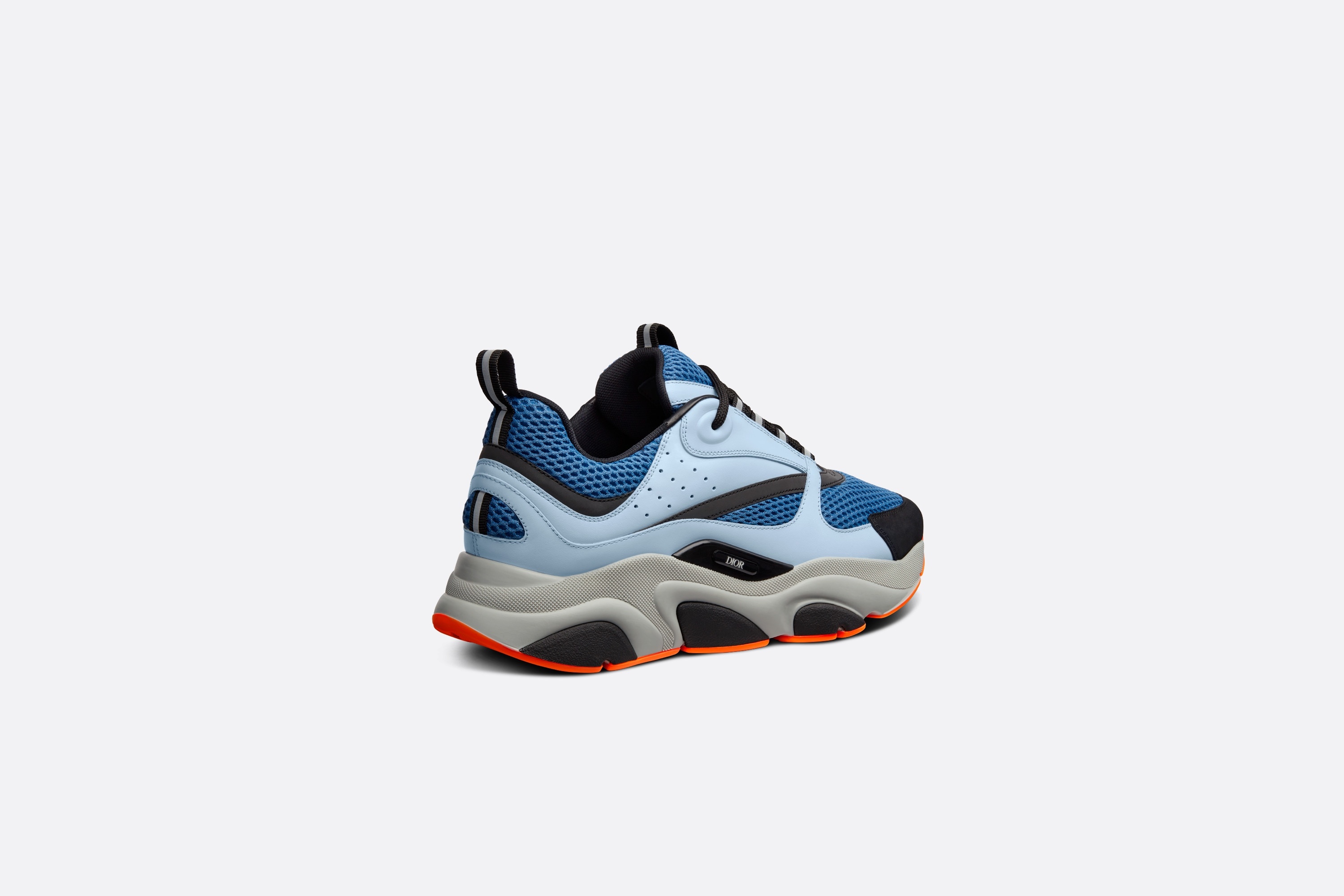 B22 sneaker deals