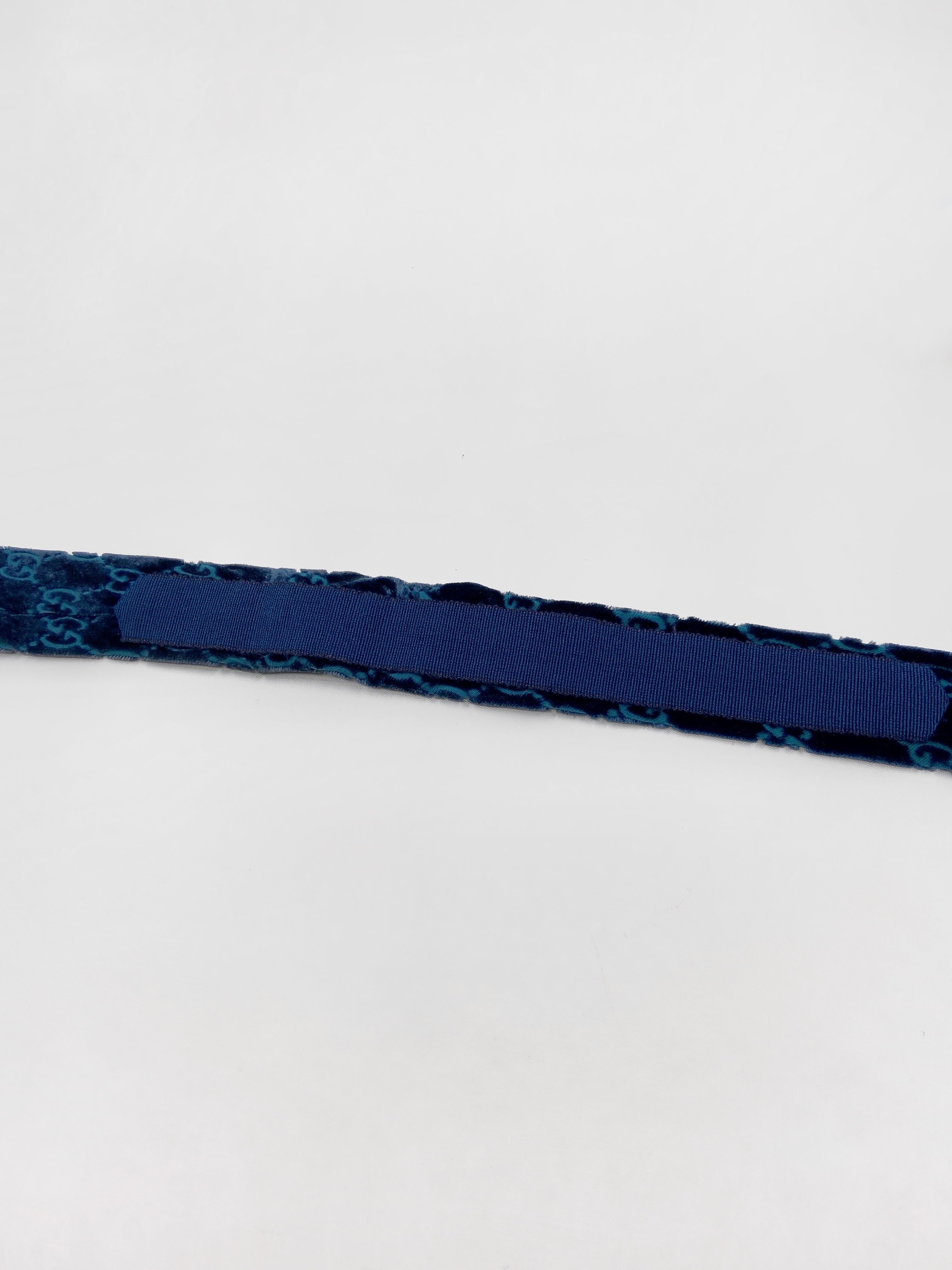 Gucci Fall 1997 Tom Ford Turquoise Monogrammed Velvet Silk Tie - 8