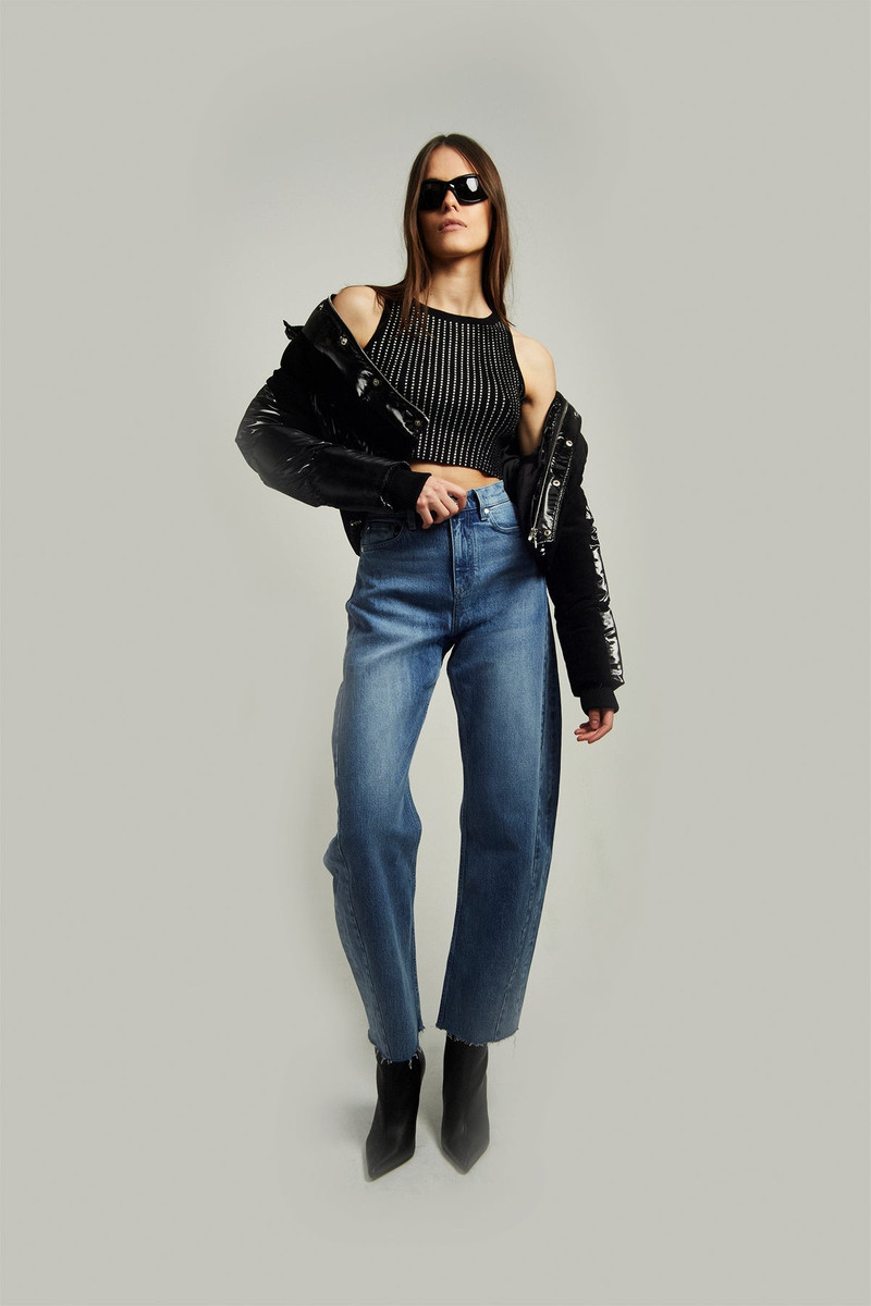 PENELOPE BARREL LEG JEAN | MEDIUM WASH 4