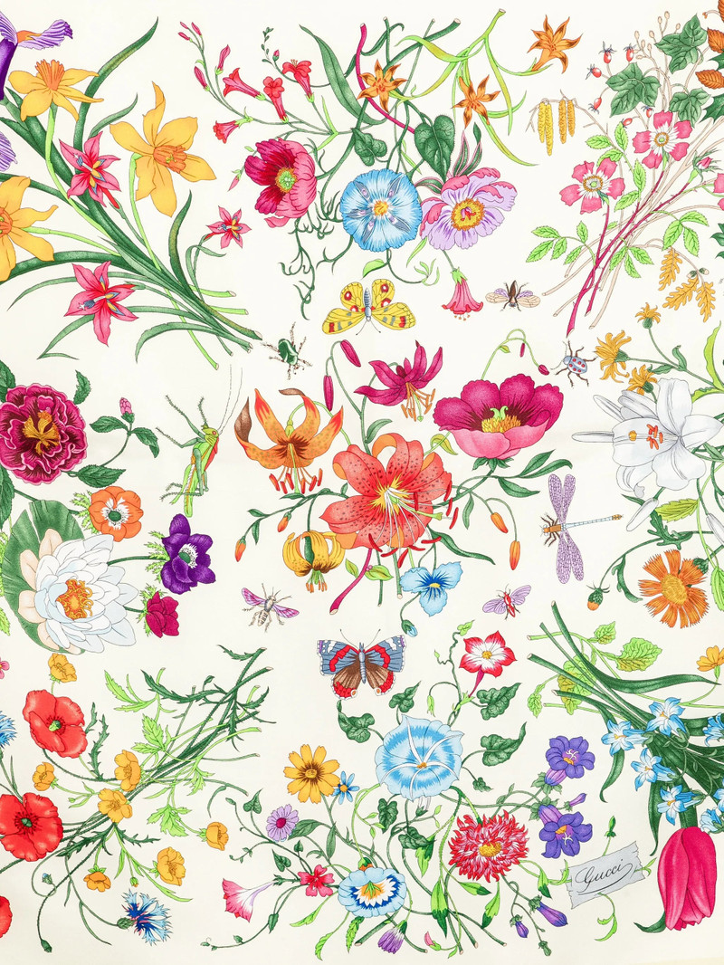 GUCCI Gucci Scarves outlook