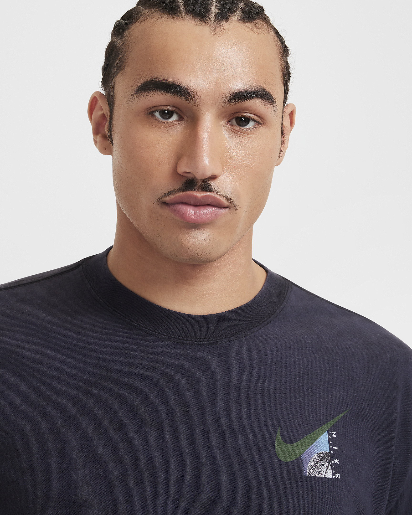 Nike Men's Max90 Long-Sleeve Basketball T-Shirt - 3
