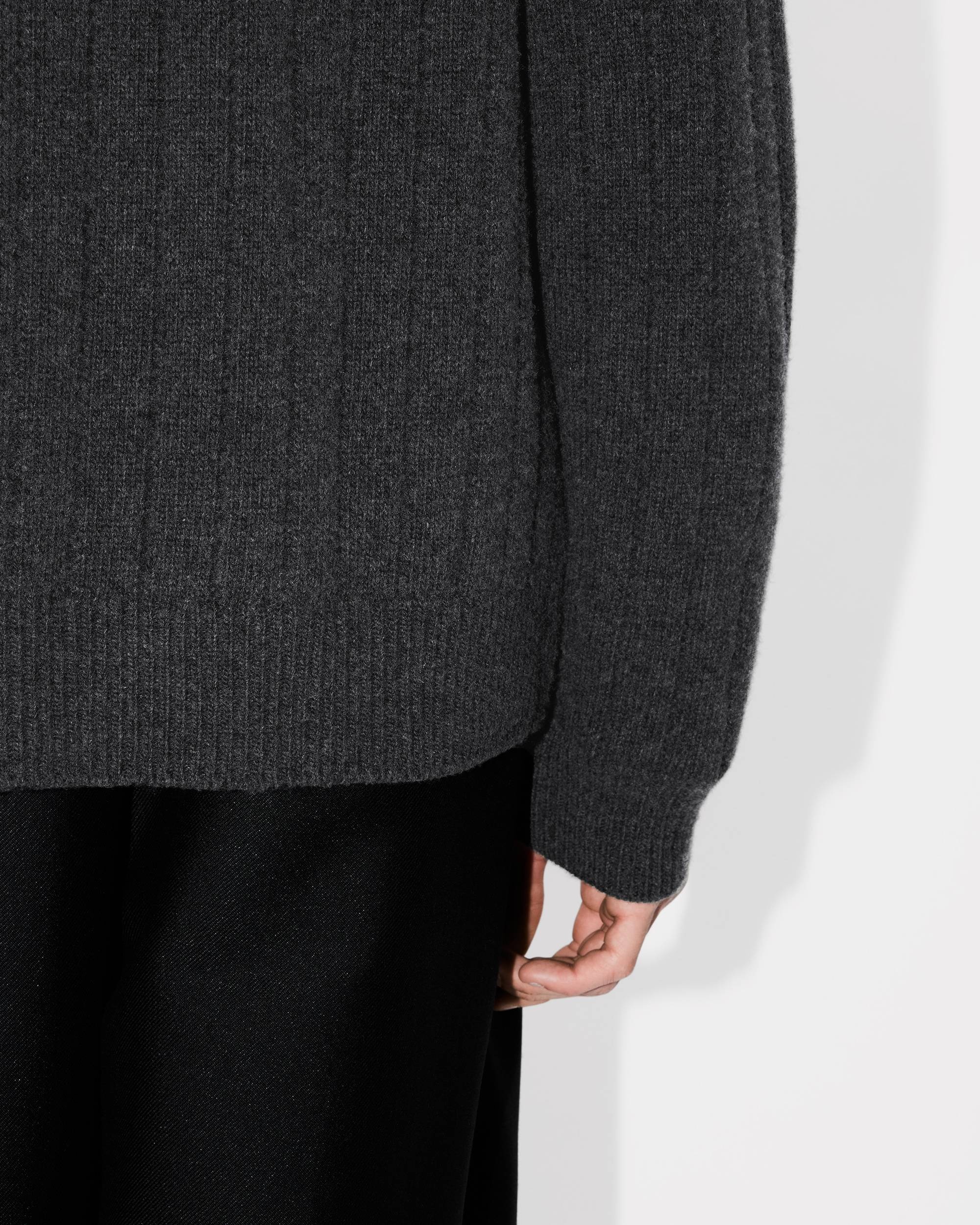 Embroidered cashwool cardigan - 8