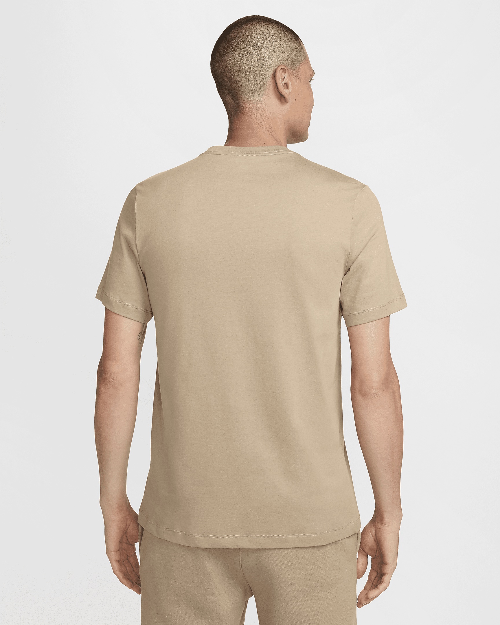 Nike Sportswear Club Men's T-Shirt - 2