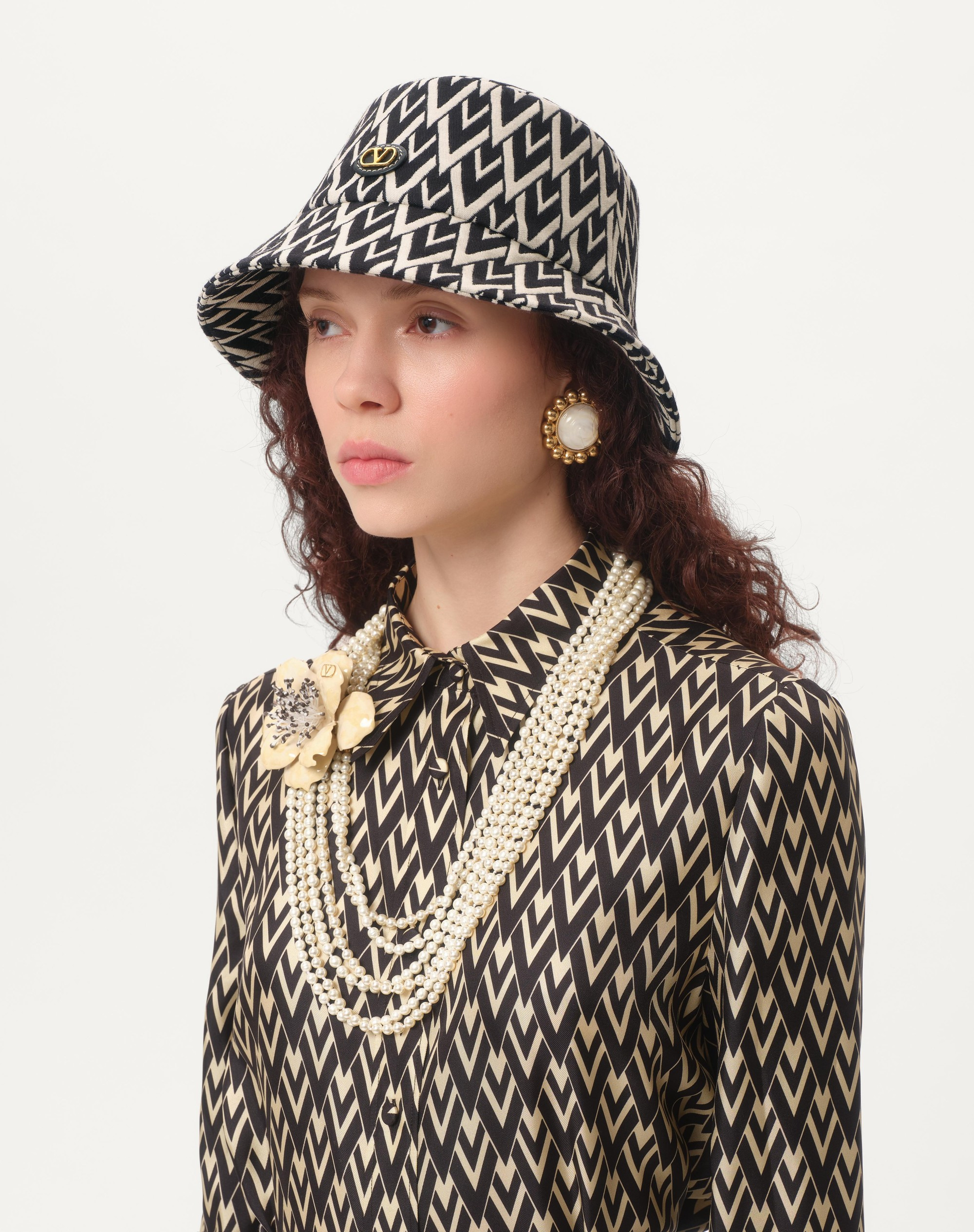 BUCKET HAT TOUTE LA V IN WOOL - 2